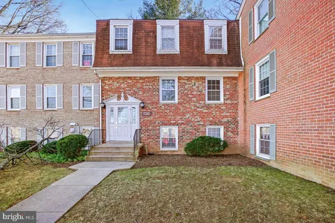 726 Quince Orchard Boulevard Unit 102, Gaithersburg, MD MLS: MDMC2213366