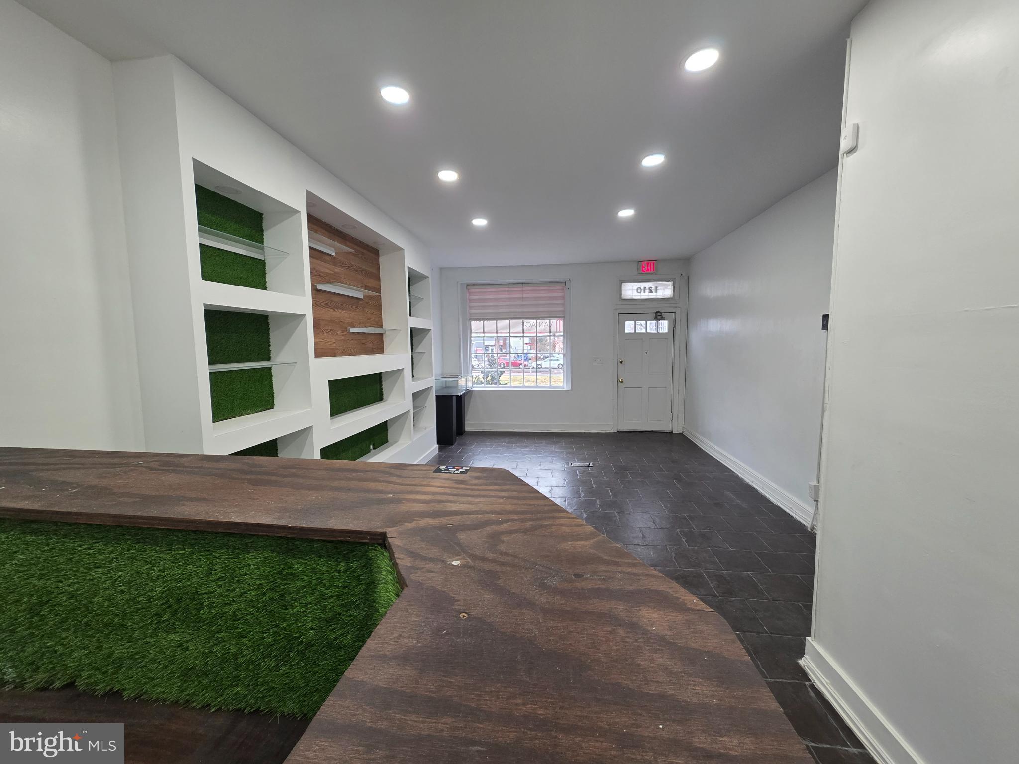 1210 PENNSYLVANIA AVENUE SE