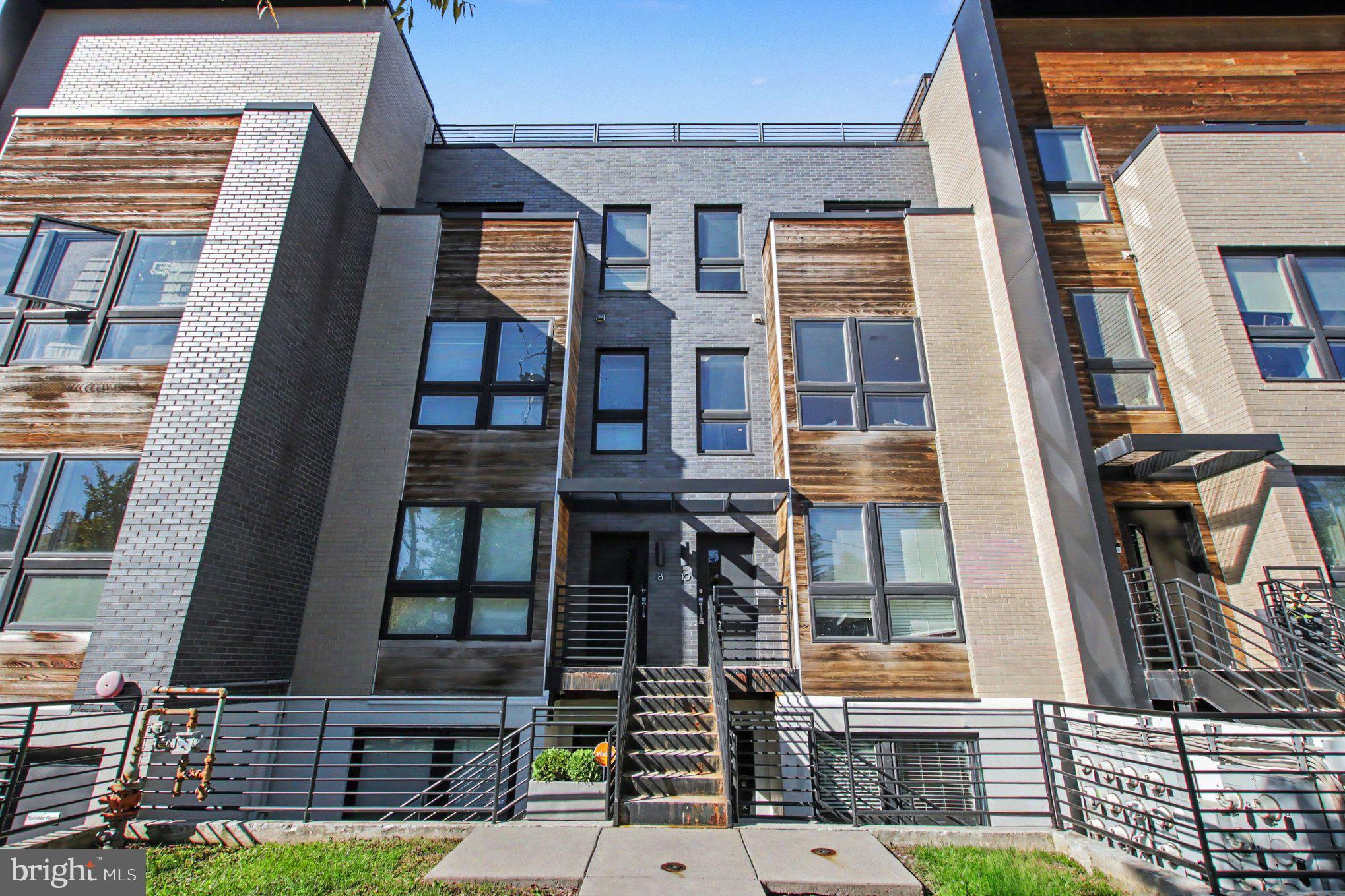 2724 12TH STREET NE 10