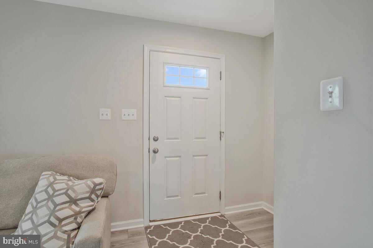 MEADE'S CROSSING - Residential