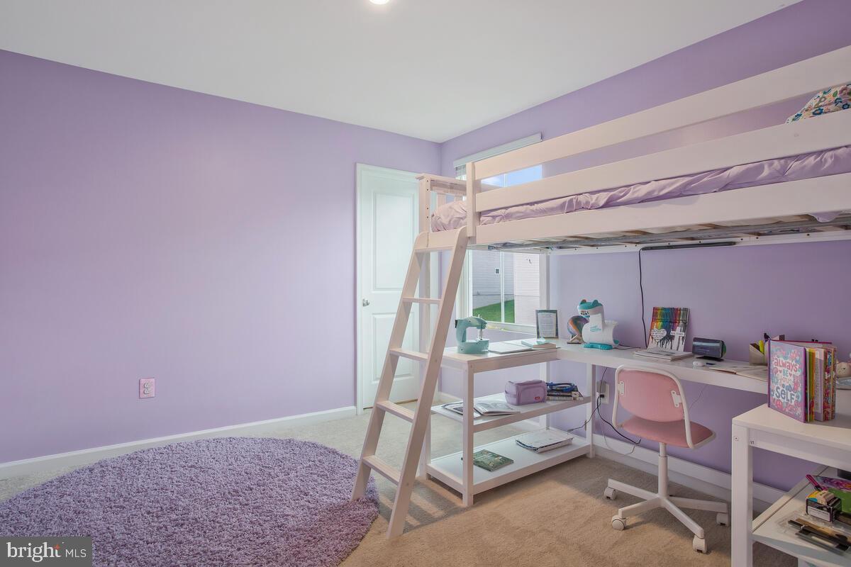 MEADE'S CROSSING - Residential