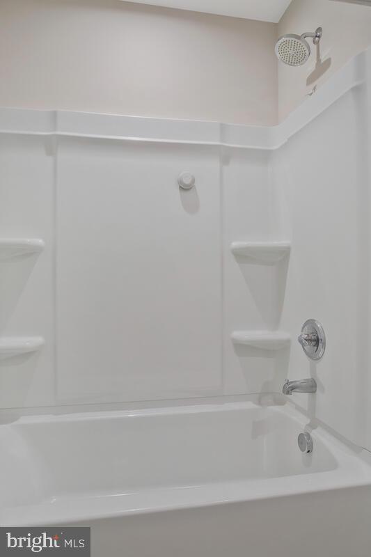 MEADE'S CROSSING - Residential