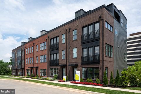 6229 CROSSWIND DRIVE ROCKVILLE MD 20852