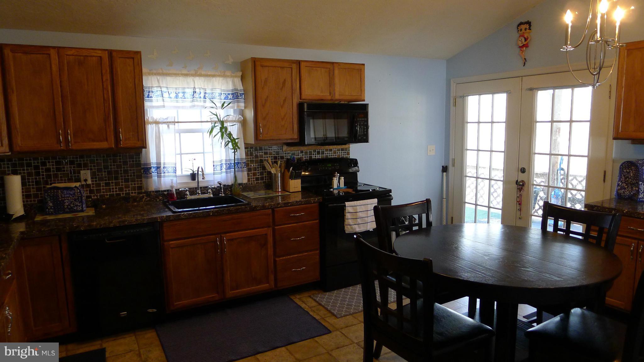 GLENWOOD FOREST - Residential