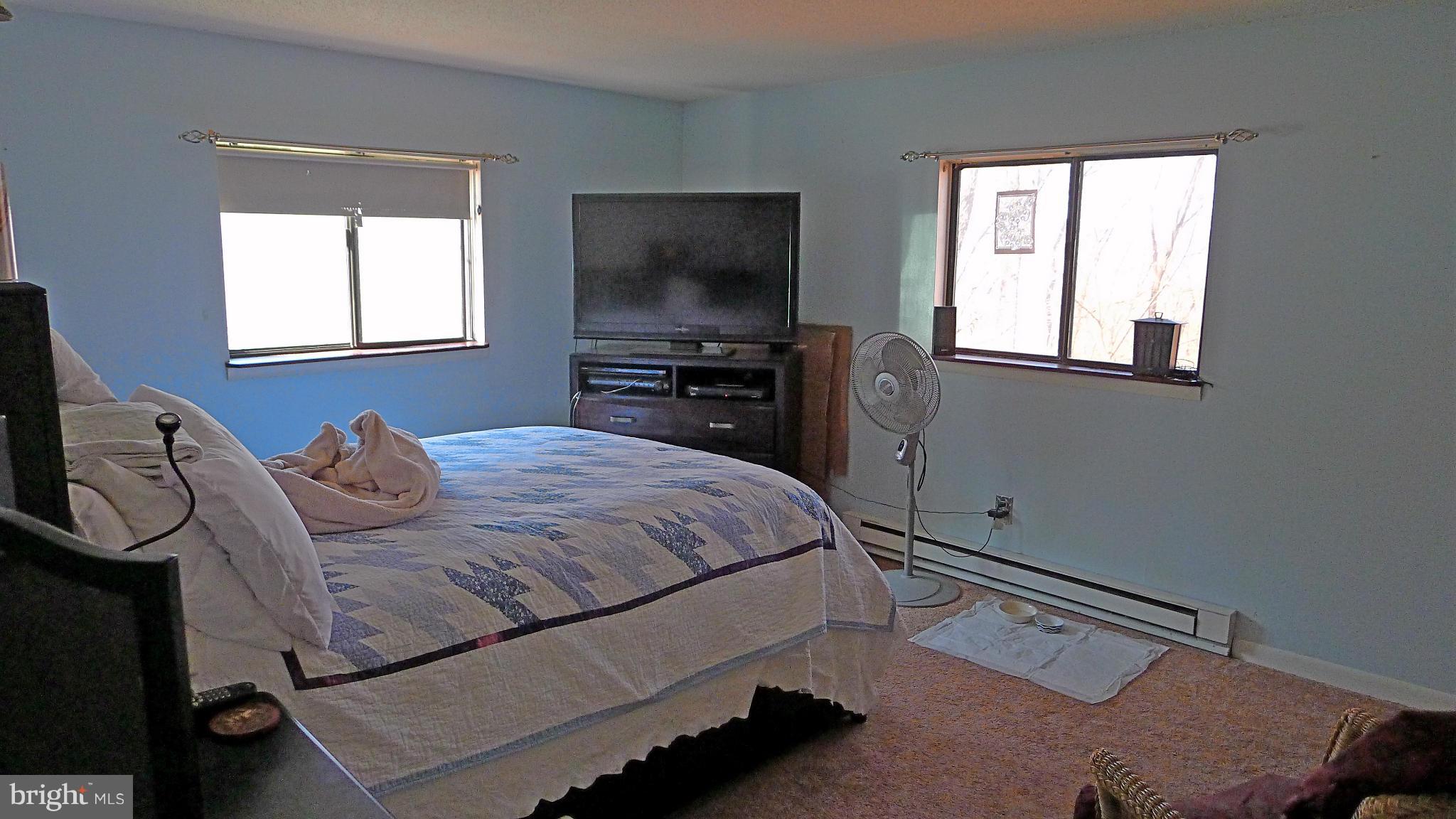 GLENWOOD FOREST - Residential