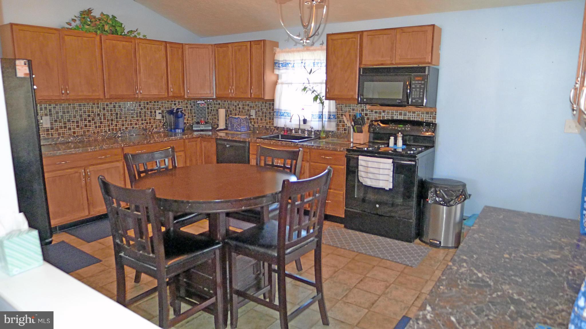 GLENWOOD FOREST - Residential