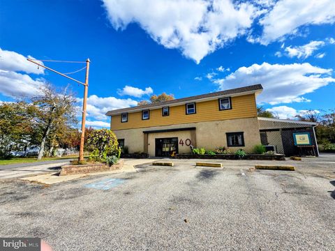 40 BOSTON AVENUE EGG HARBOR CITY NJ 08215