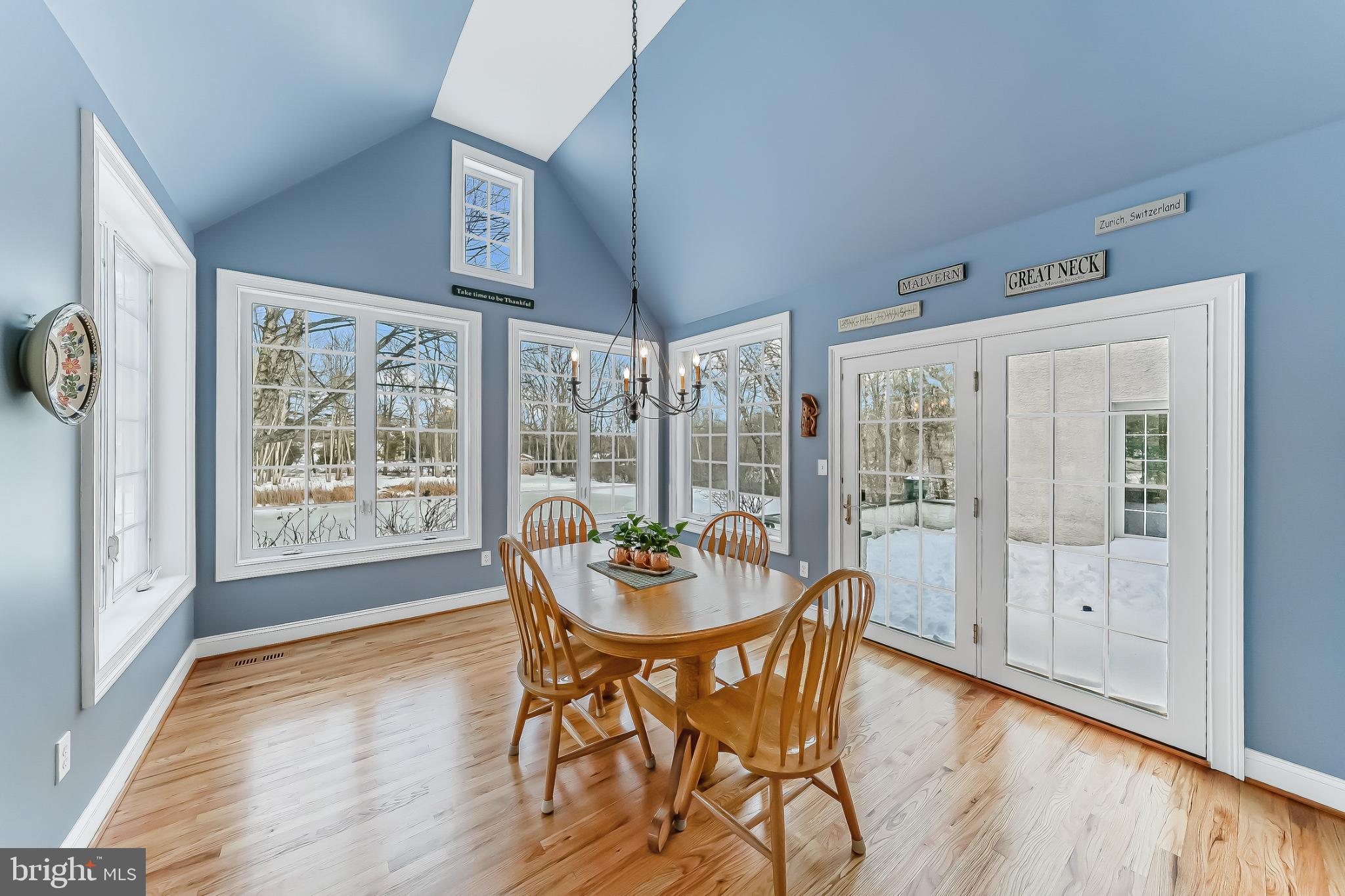 RADNOR HUNT - Residential