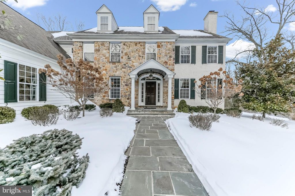 Photo of 629 S Warren Avenue, MALVERN, PA 19355 (MLS # PACT2118368)