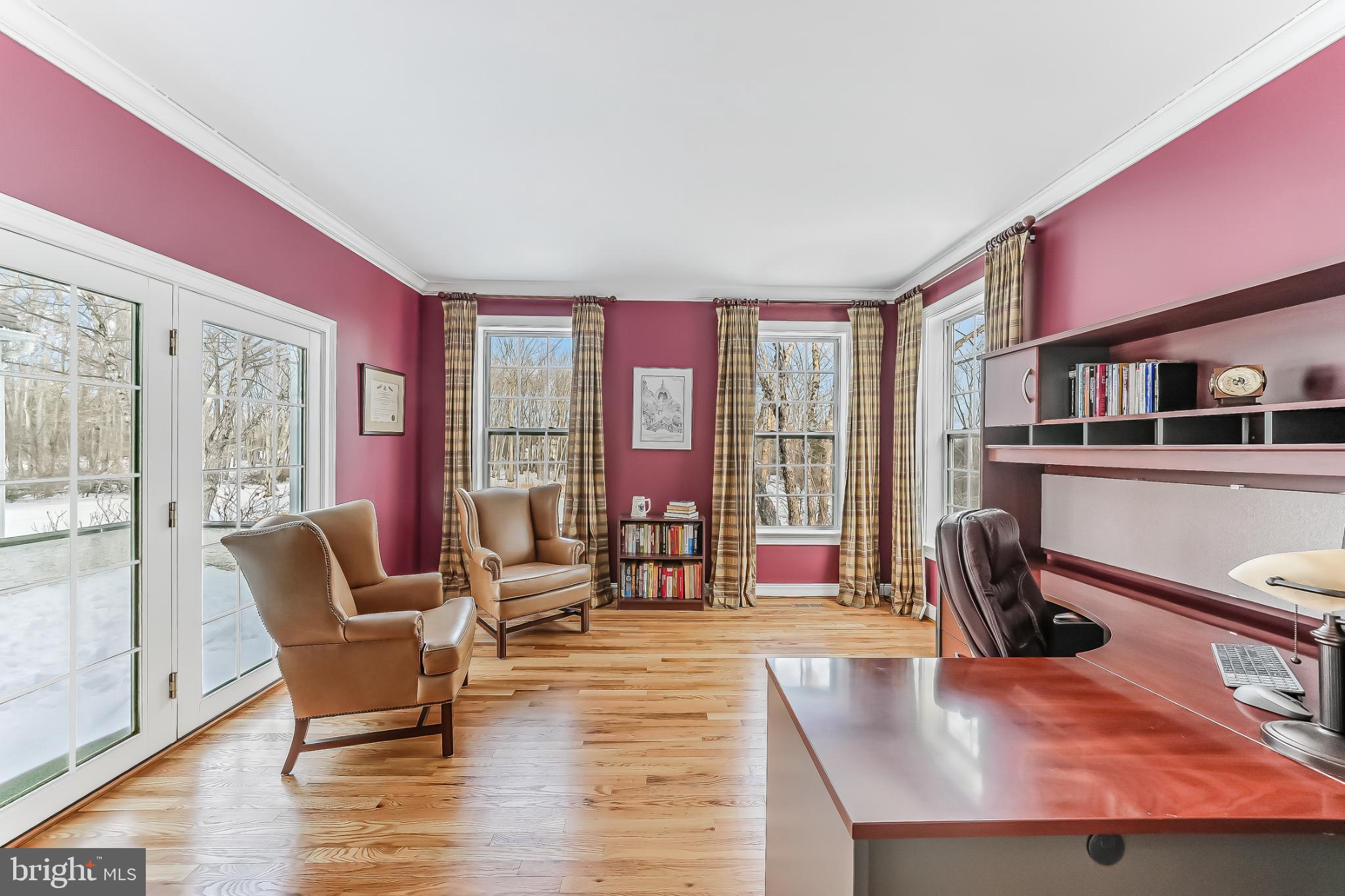 RADNOR HUNT - Residential