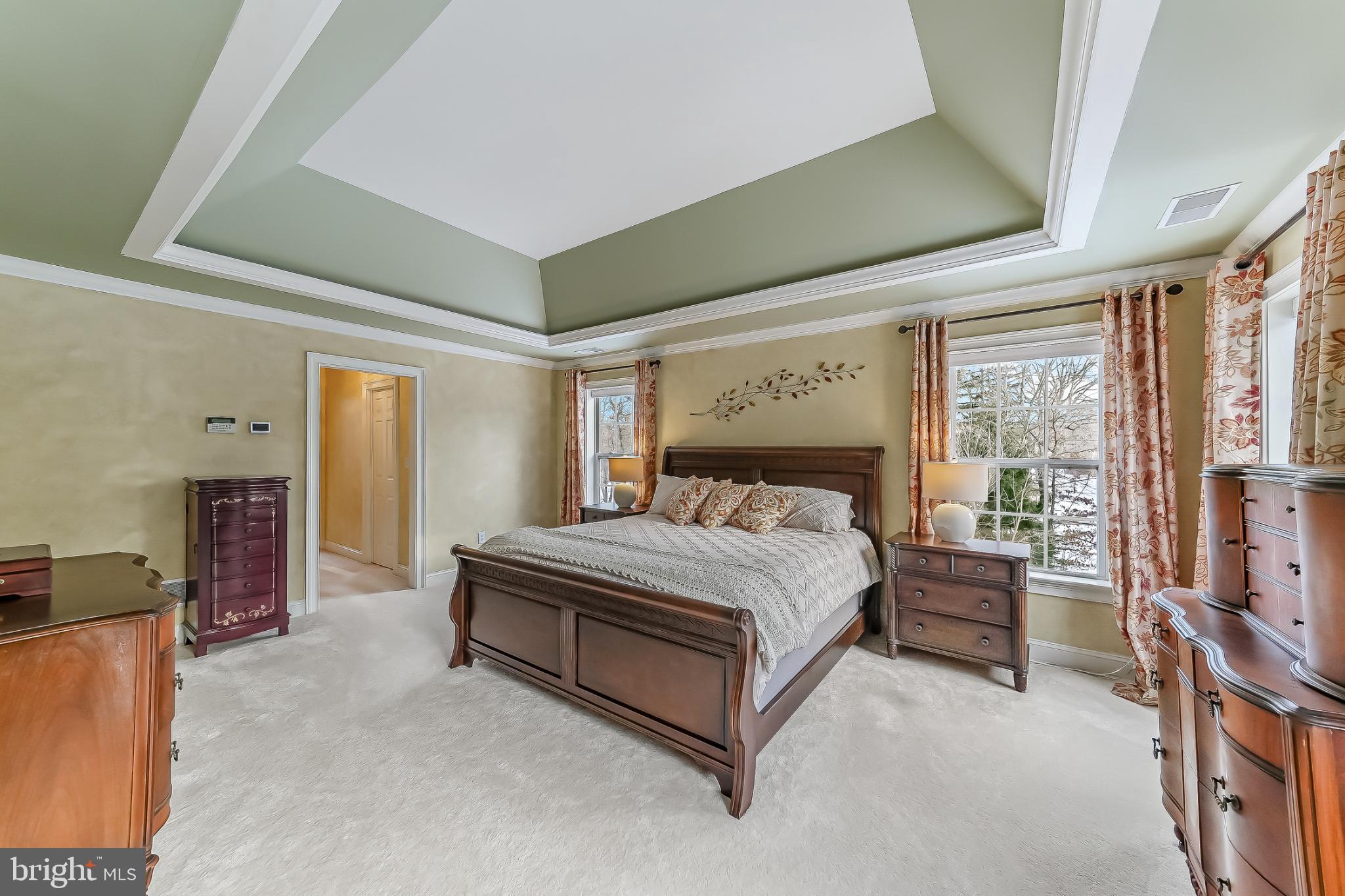 RADNOR HUNT - Residential