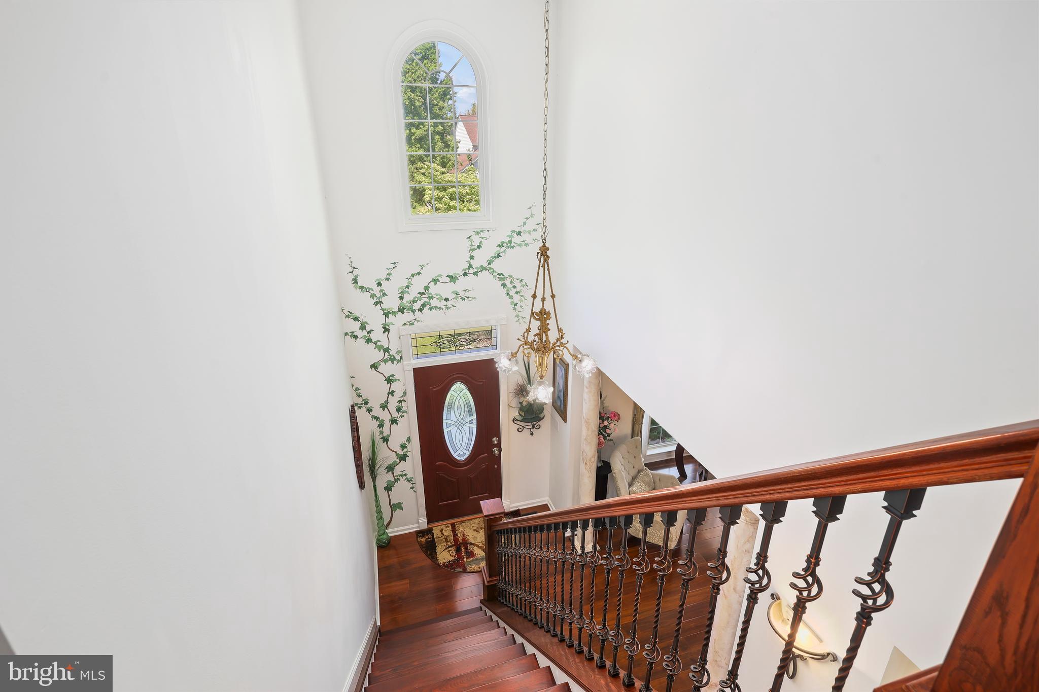 ASHBURN VILLAGE - Residential