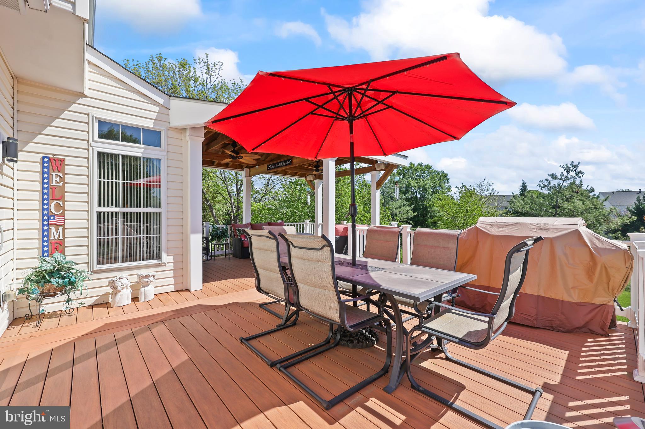 ASHBURN VILLAGE - Residential