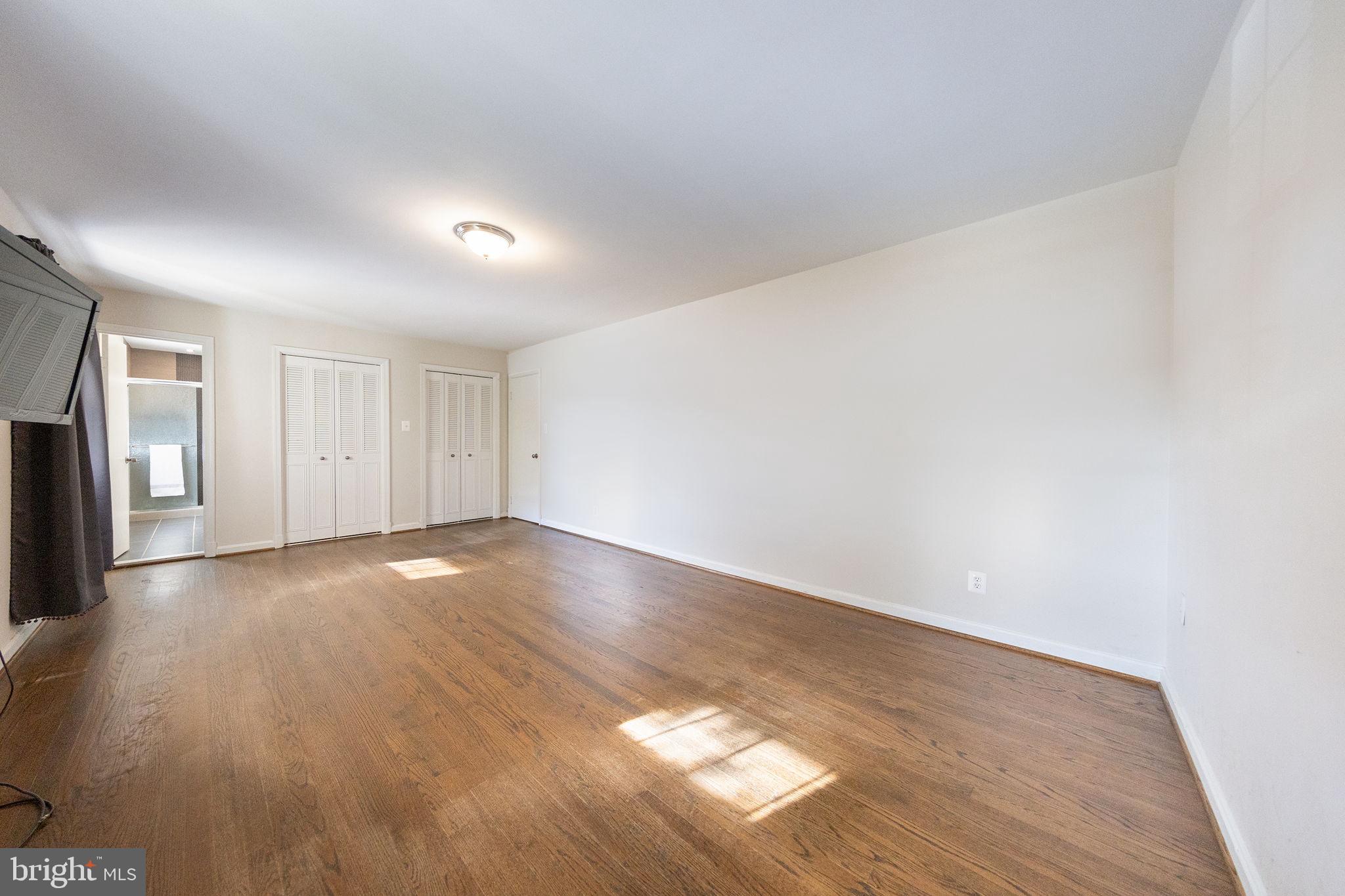 ROSECROFT PARK - Residential