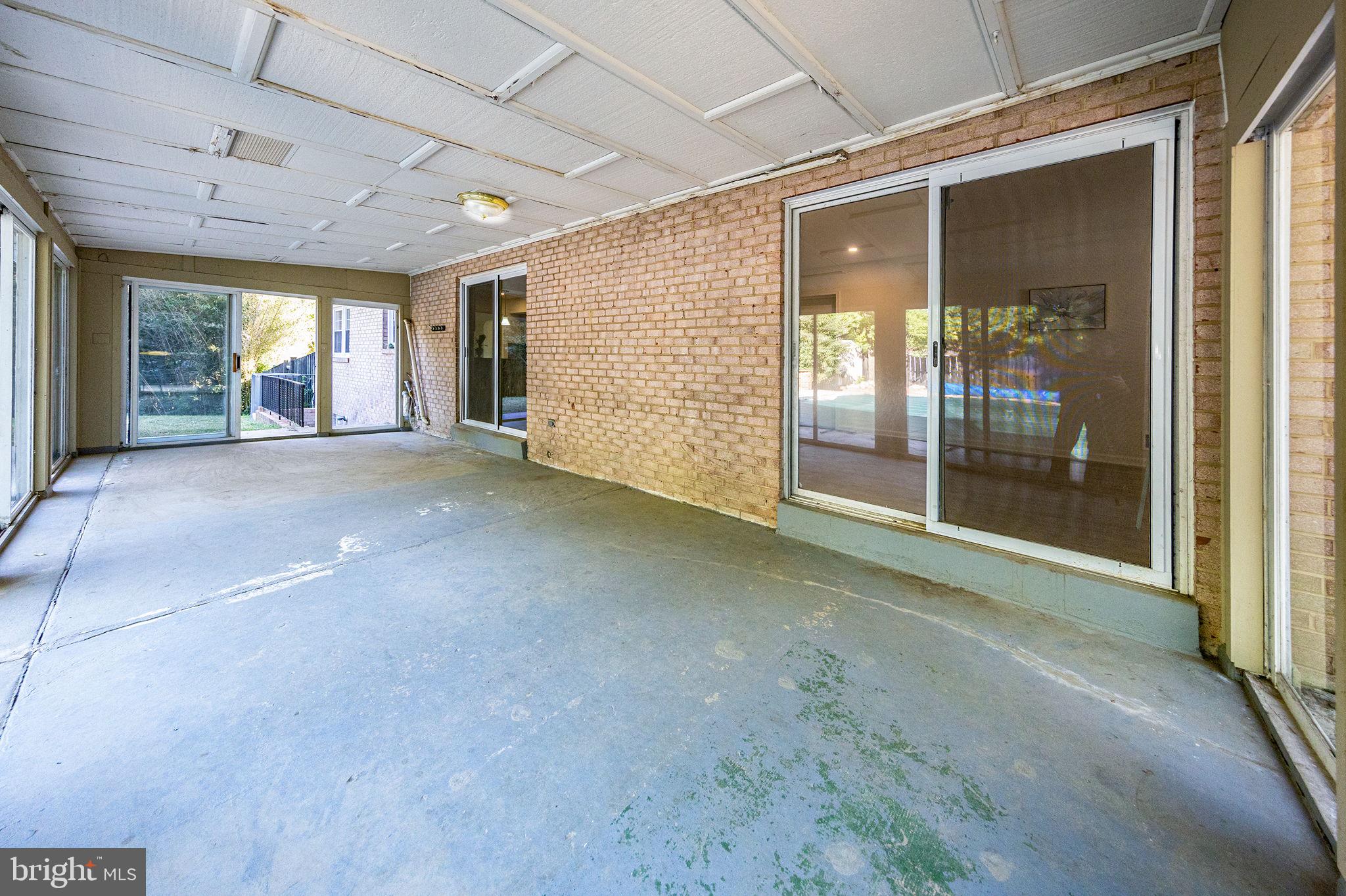 ROSECROFT PARK - Residential