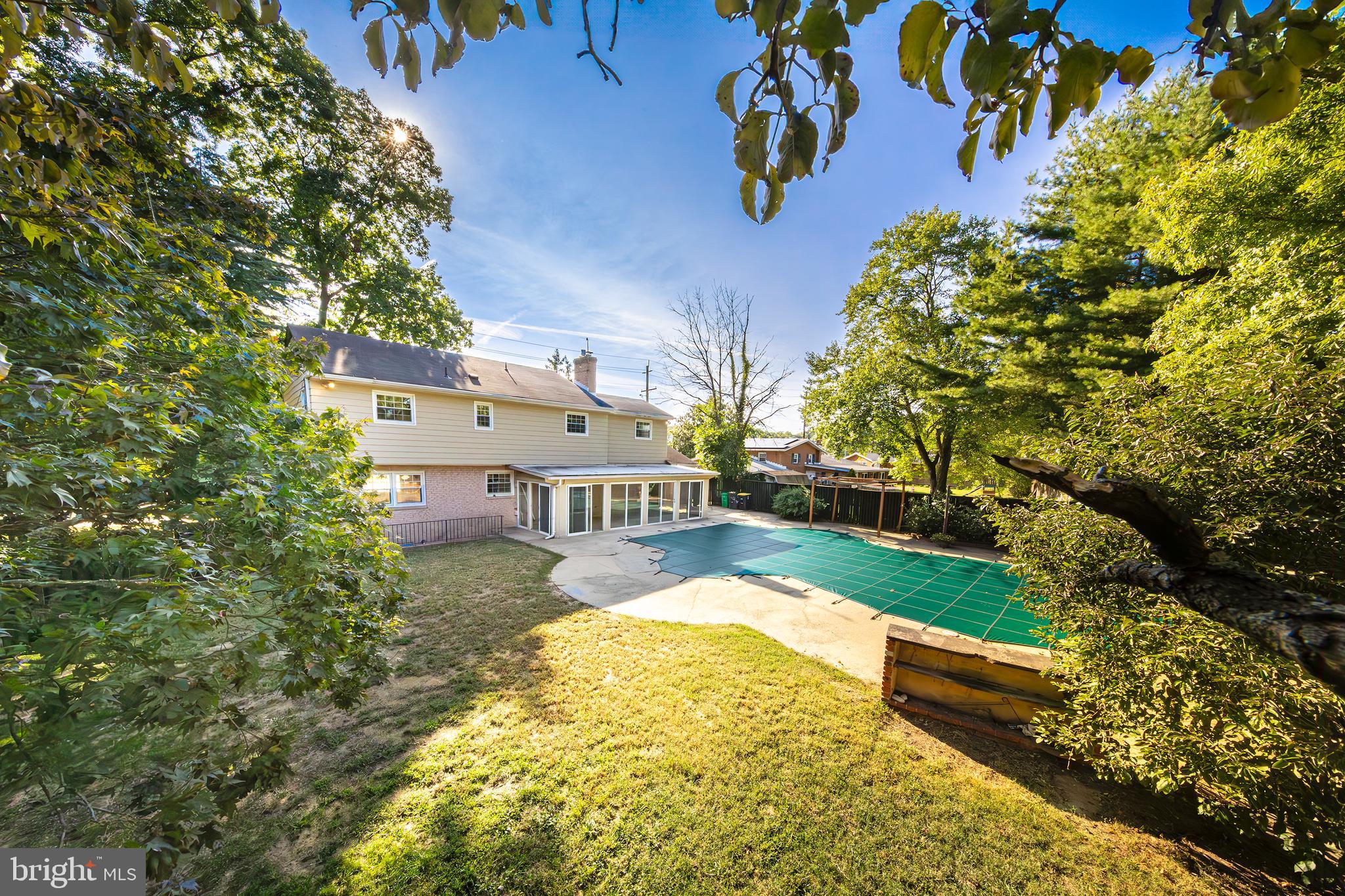 ROSECROFT PARK - Residential