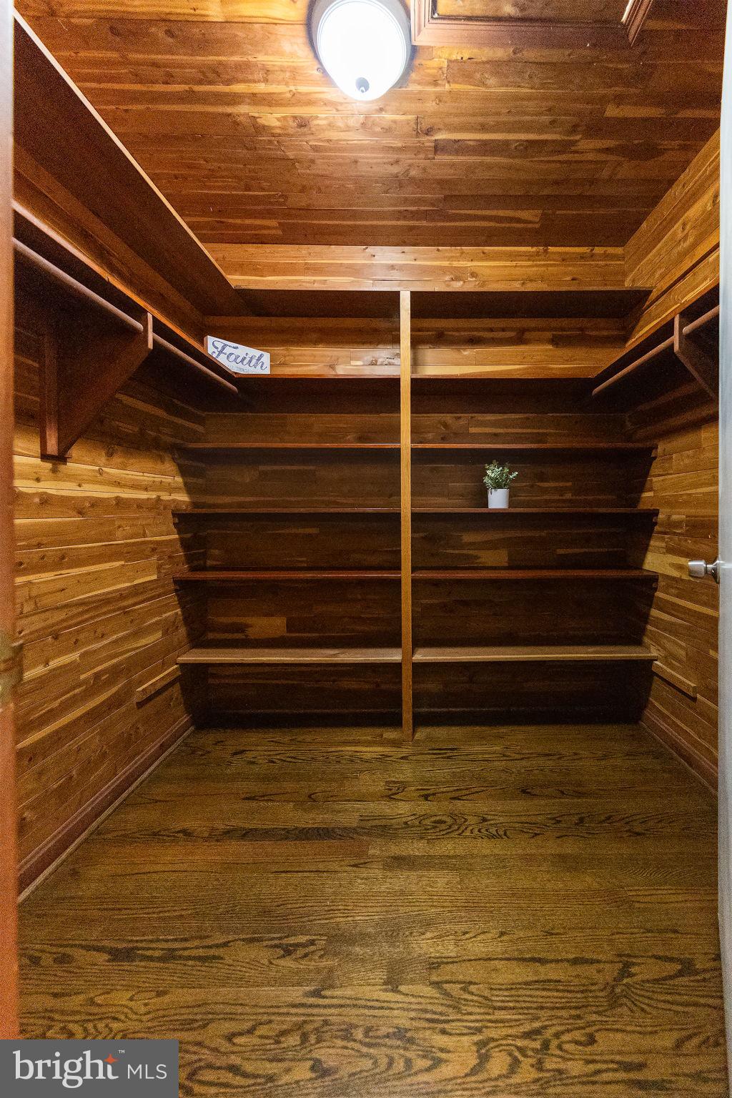 ROSECROFT PARK - Residential