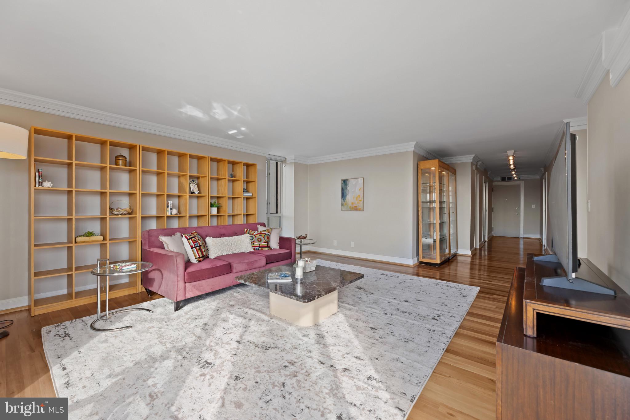 11400 WASHINGTON PLZ W 1003