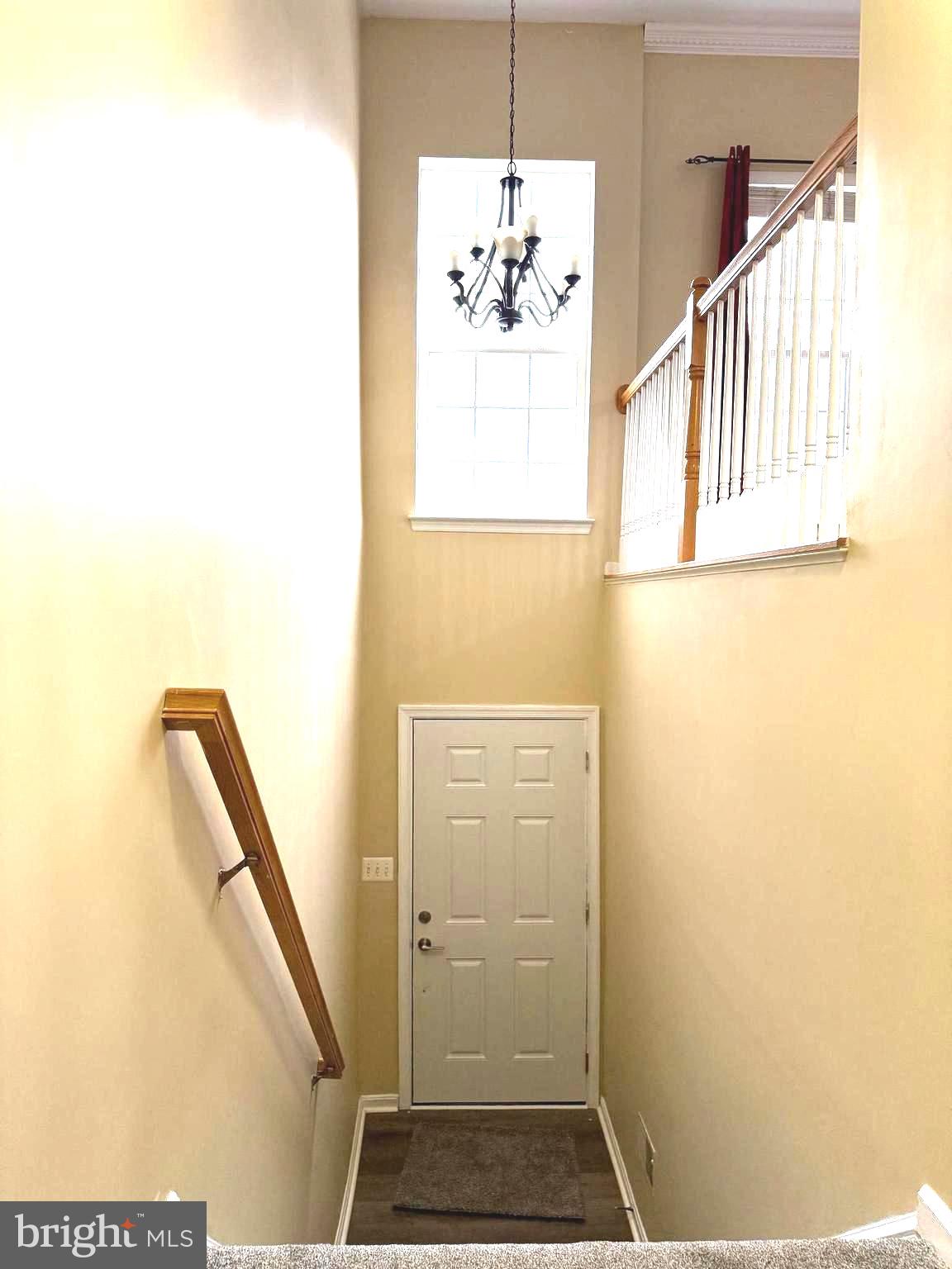 1549 FALLING BROOK COURT