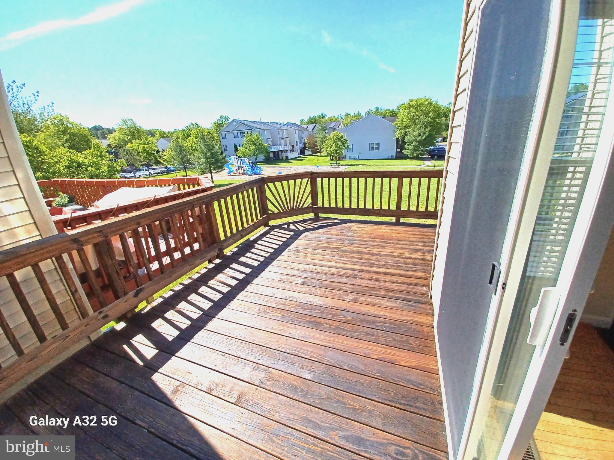 SEVEN OAKS - Residential