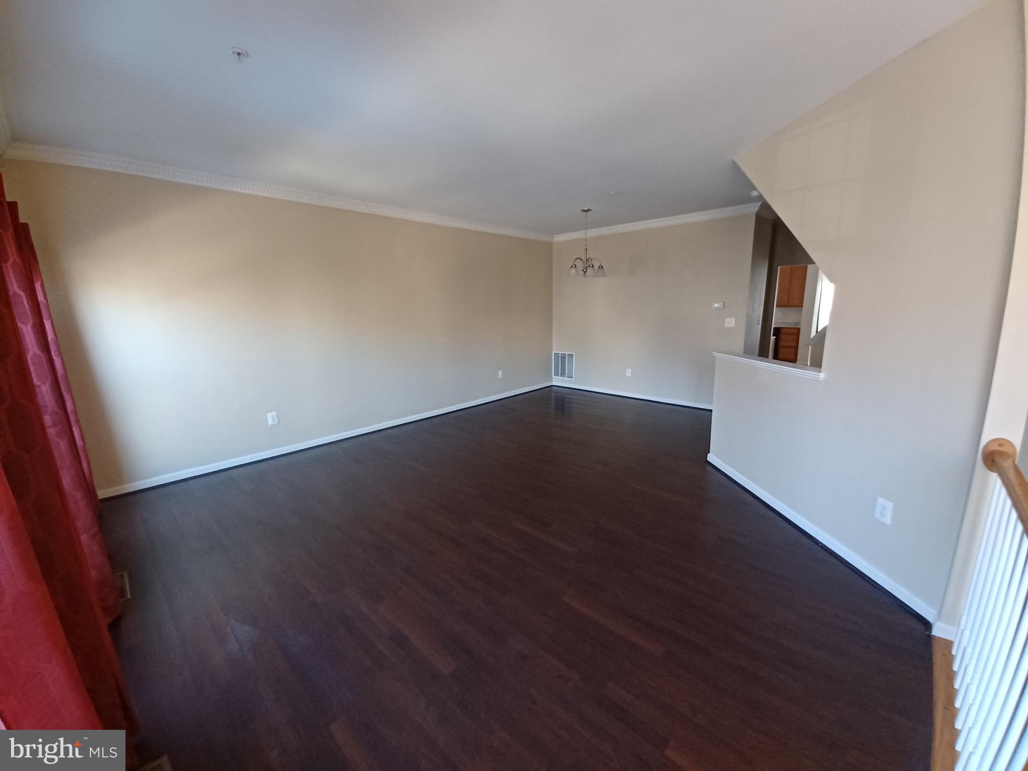 SEVEN OAKS - Residential