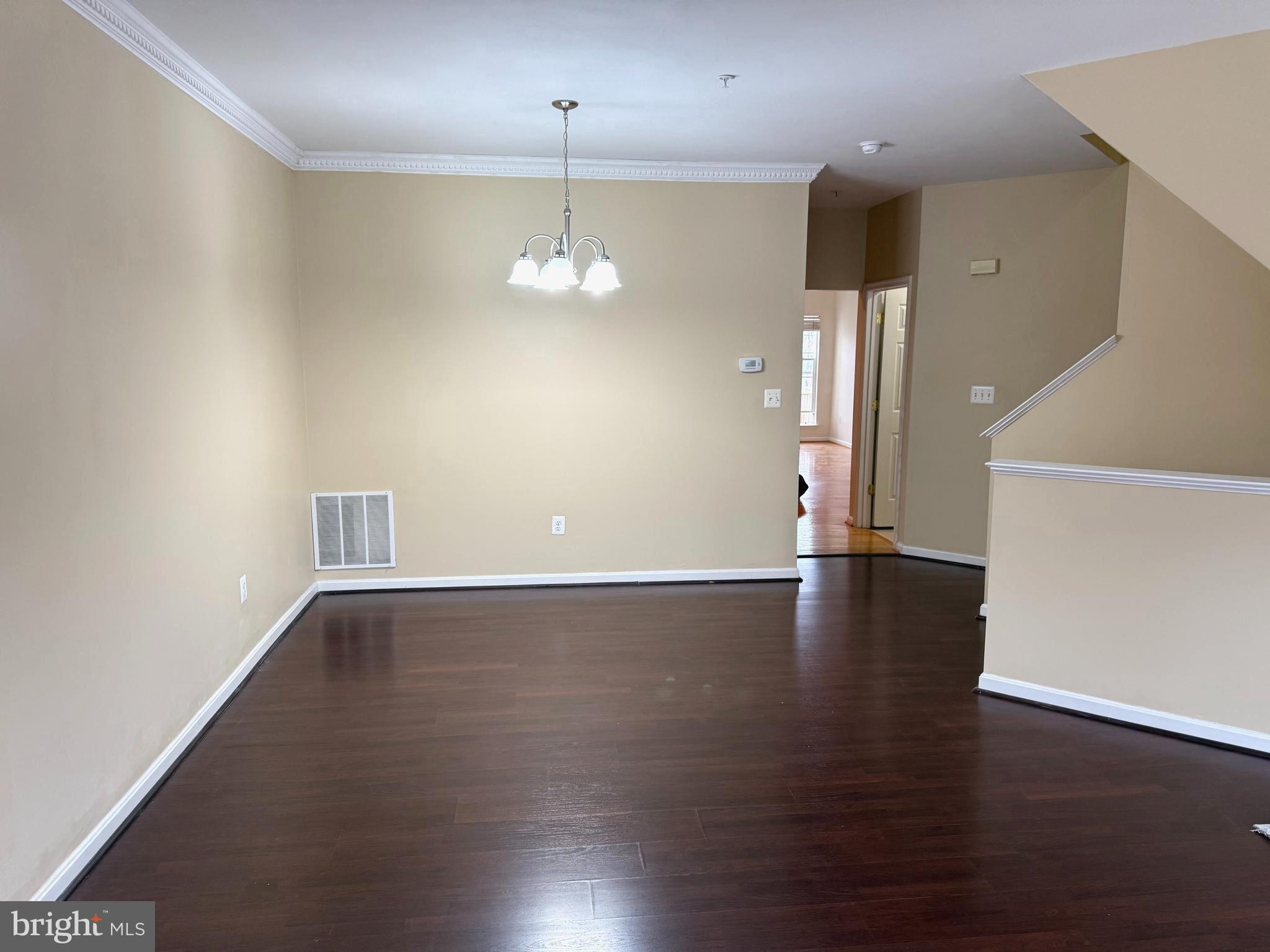 1549 FALLING BROOK COURT