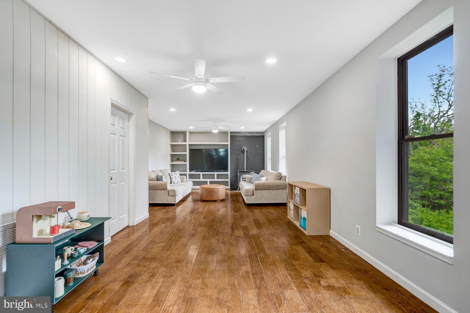 GREEN HILL FOREST - Residential