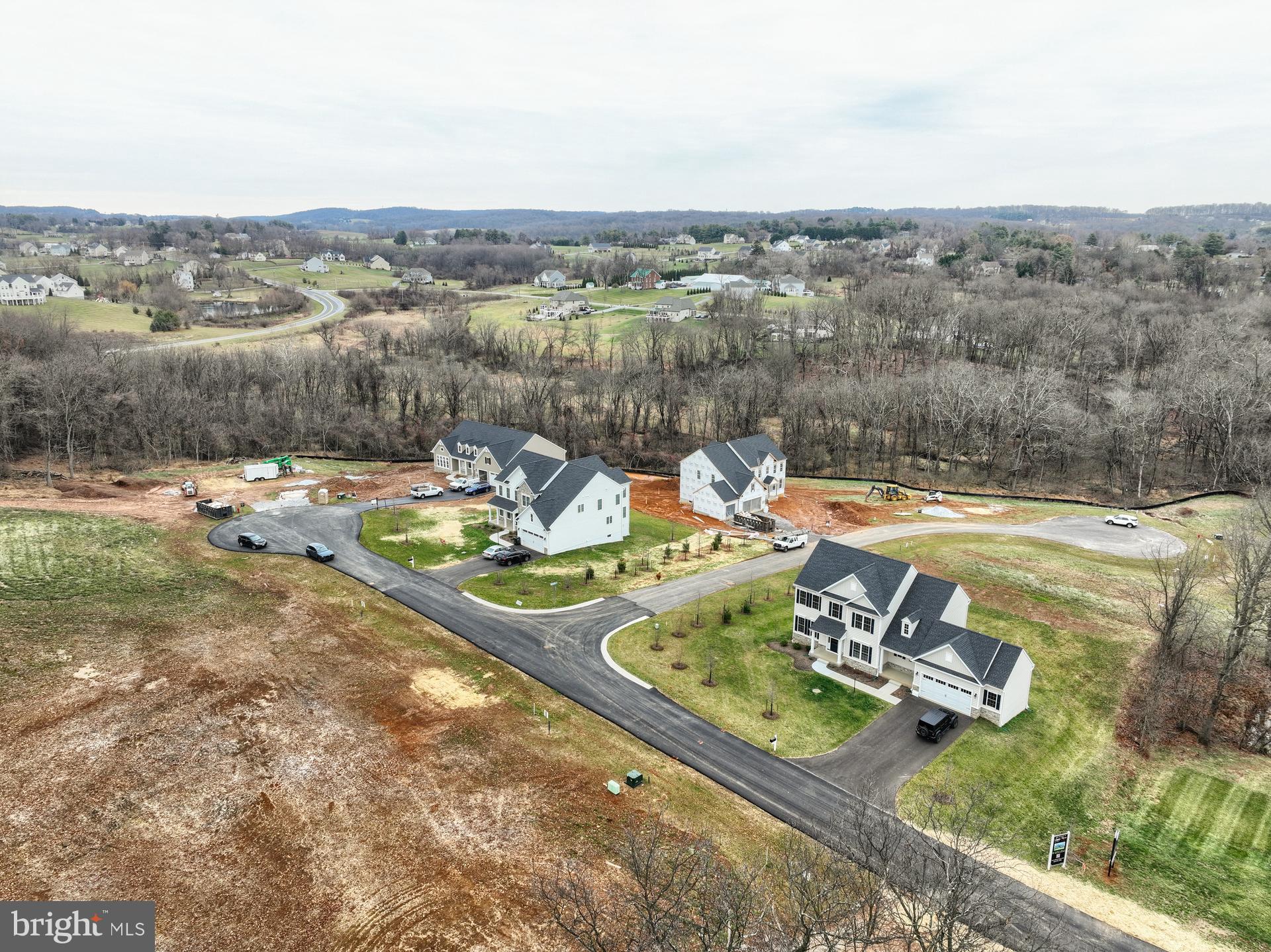 LEGACY FARMS - Residential