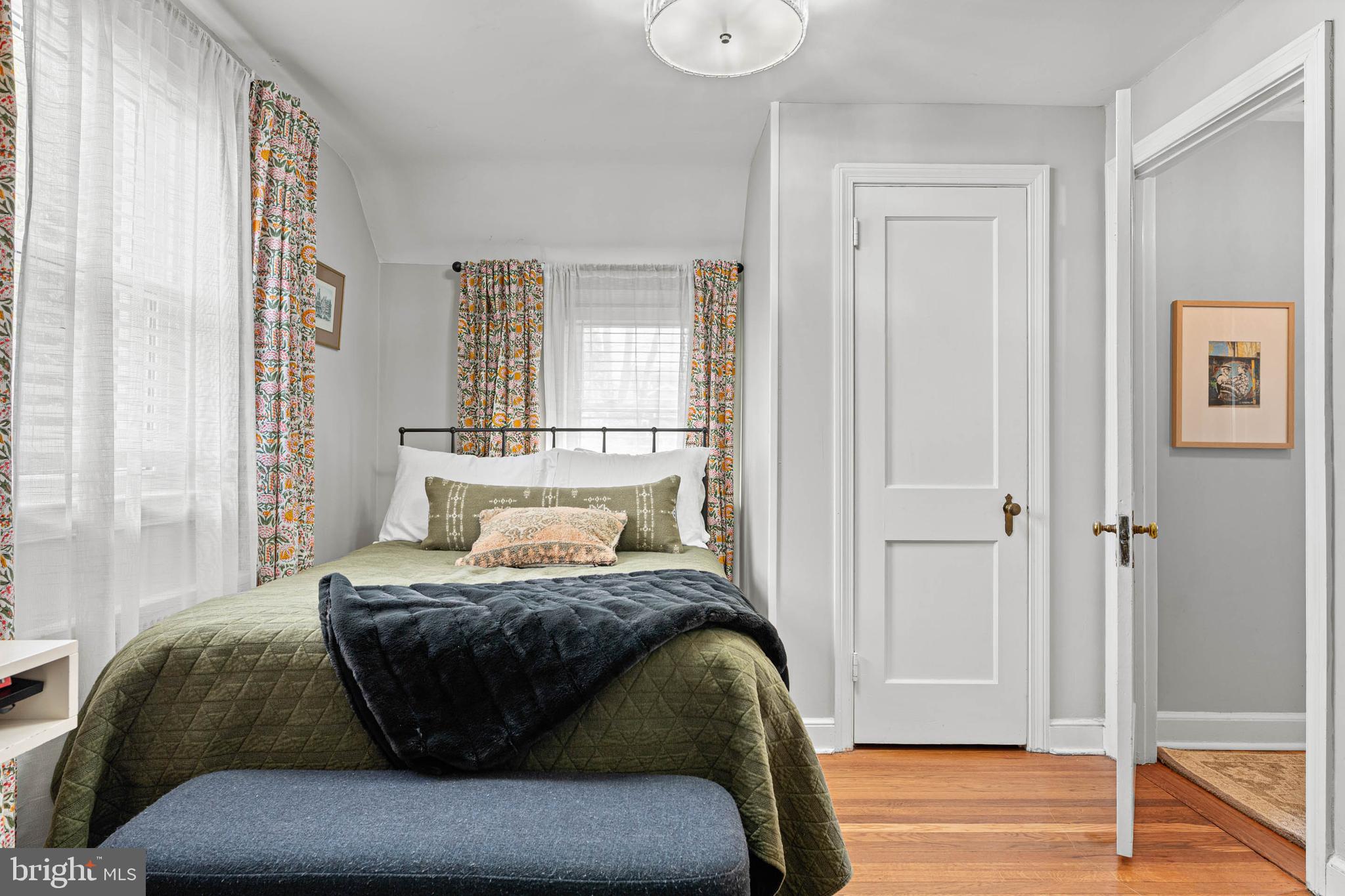 PAOLI MANOR - Residential