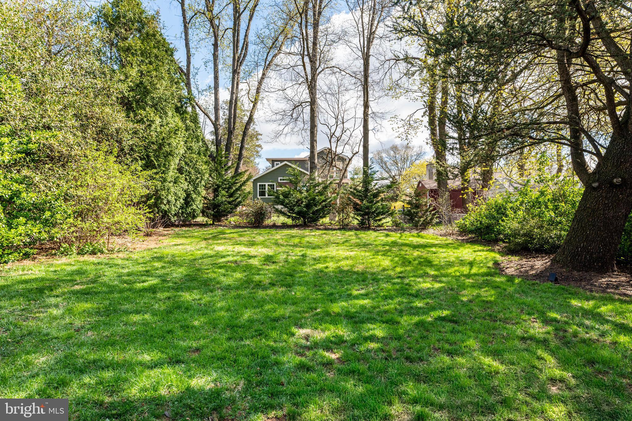 PAOLI MANOR - Residential