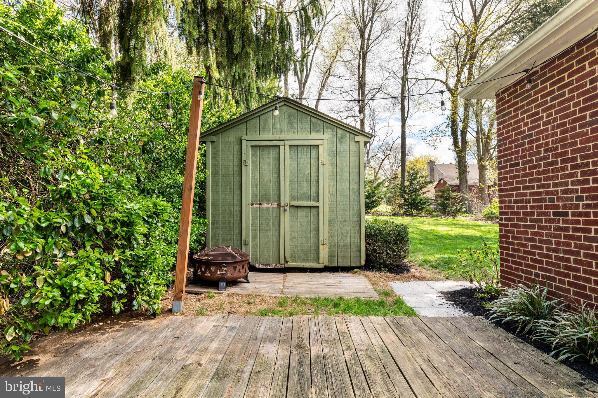 PAOLI MANOR - Residential