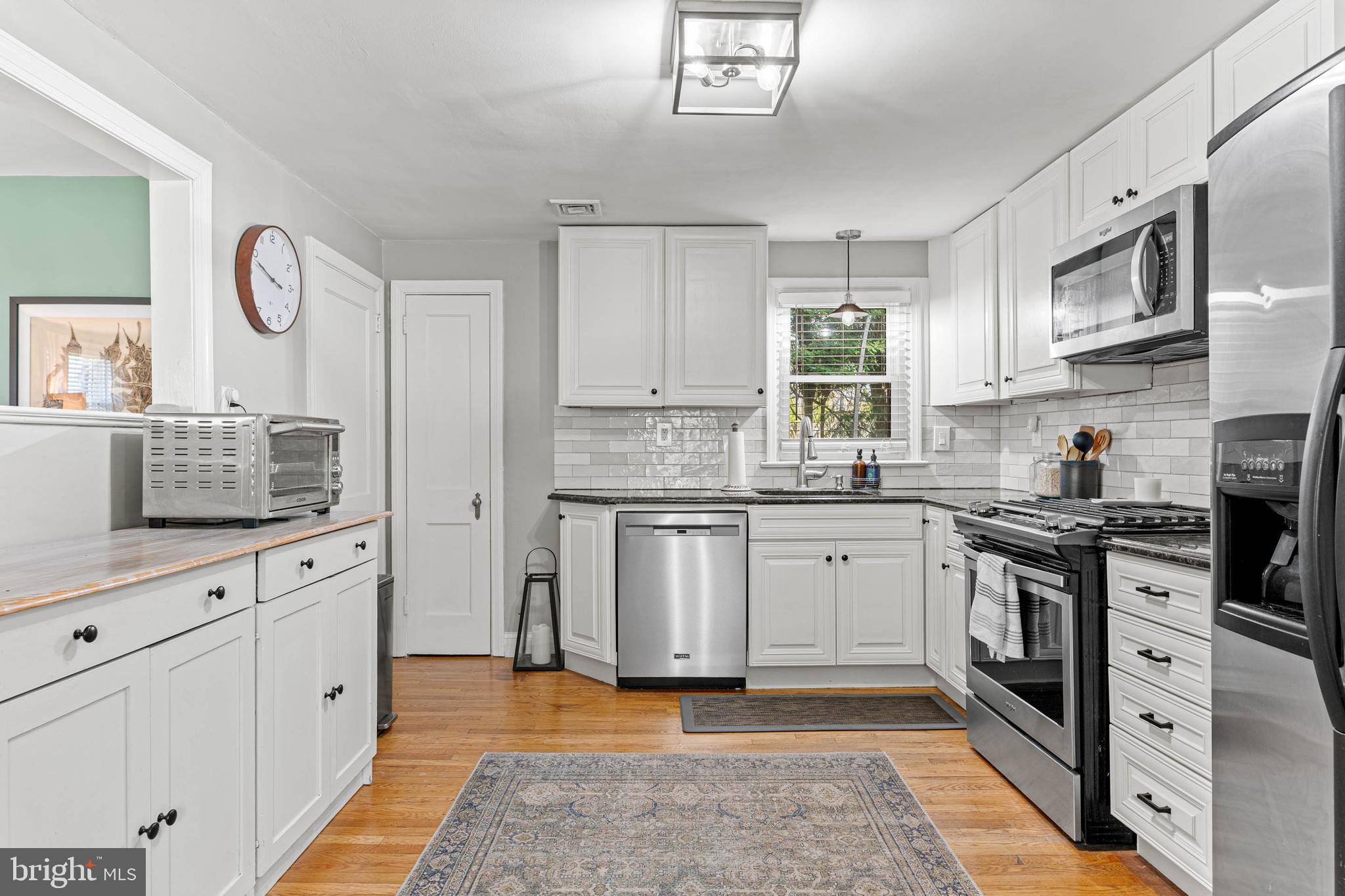 PAOLI MANOR - Residential