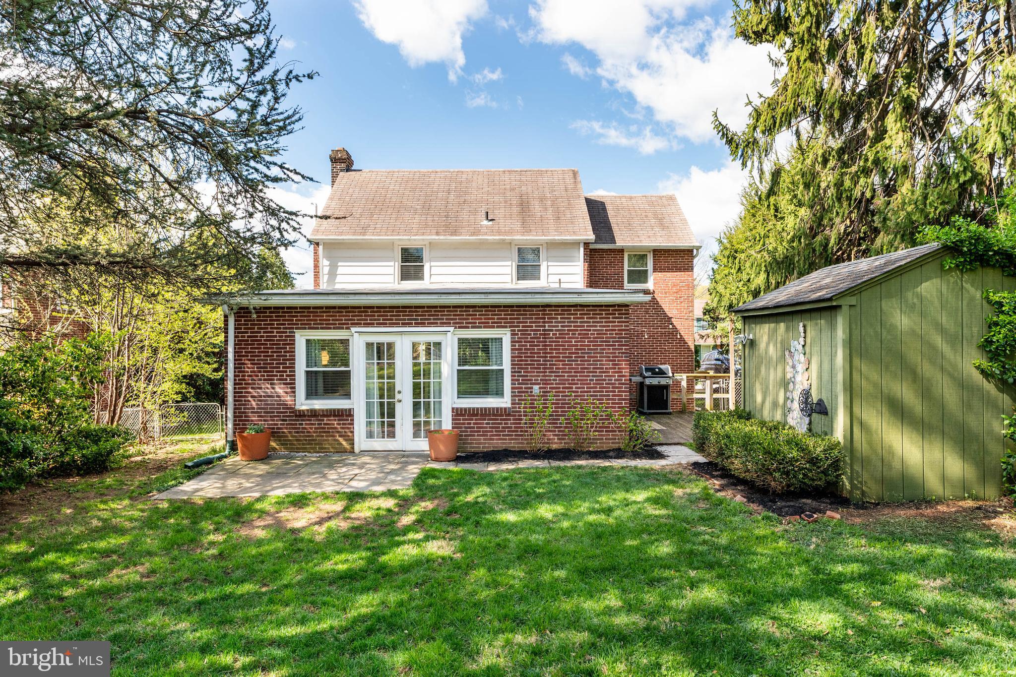 PAOLI MANOR - Residential