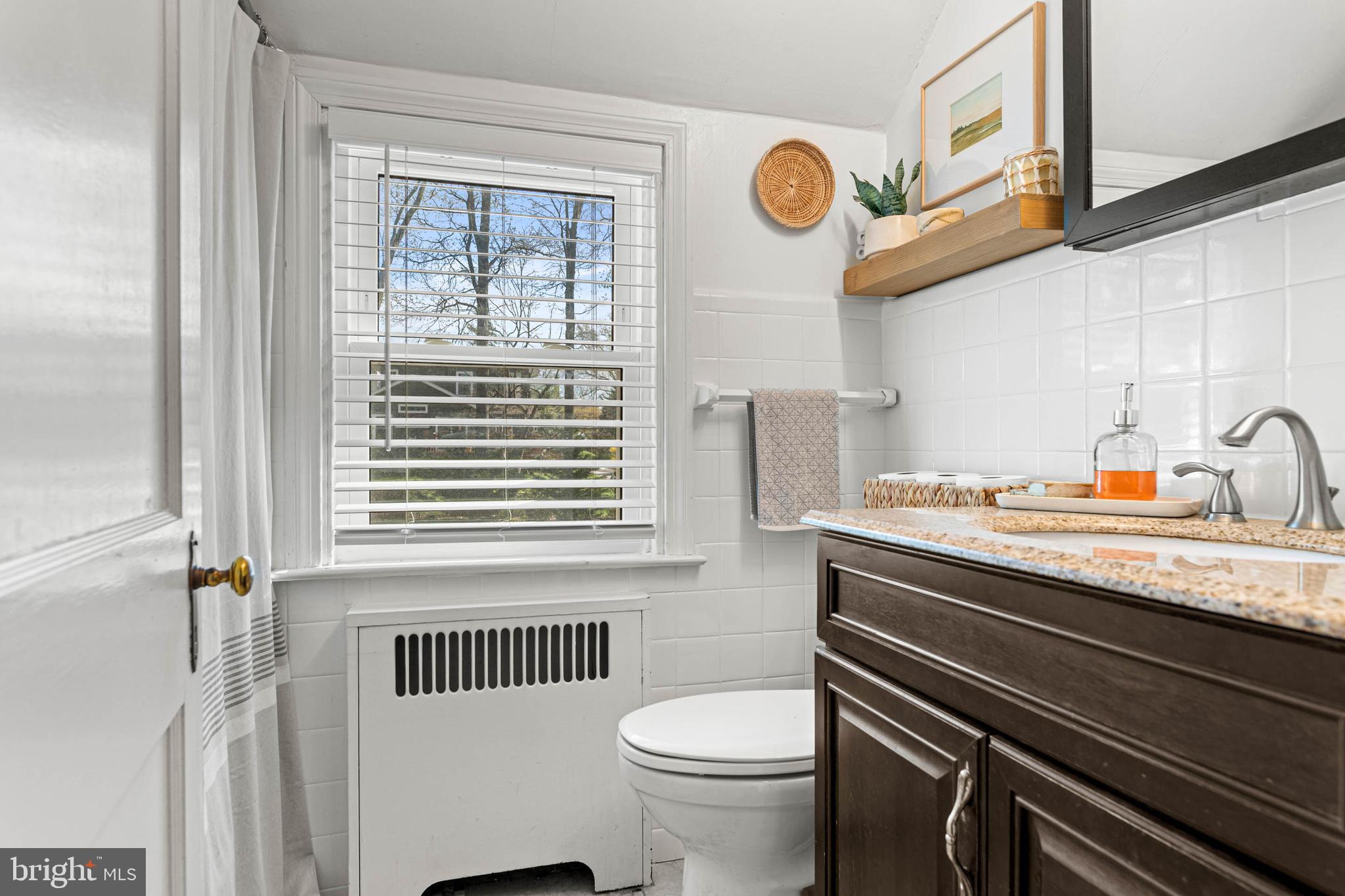 PAOLI MANOR - Residential