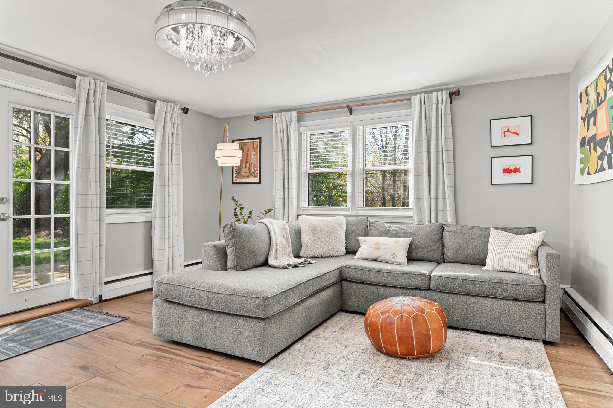 PAOLI MANOR - Residential