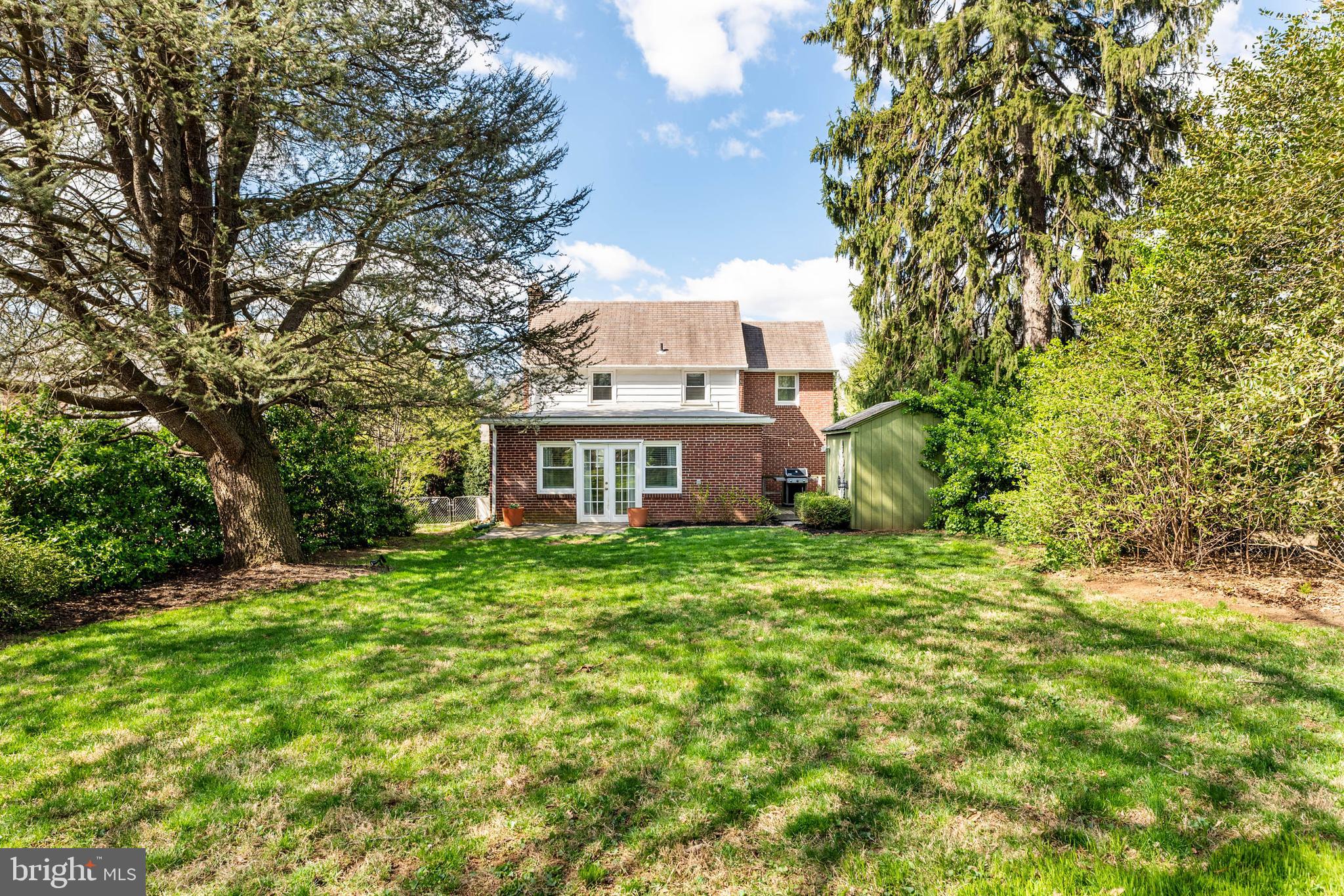 PAOLI MANOR - Residential