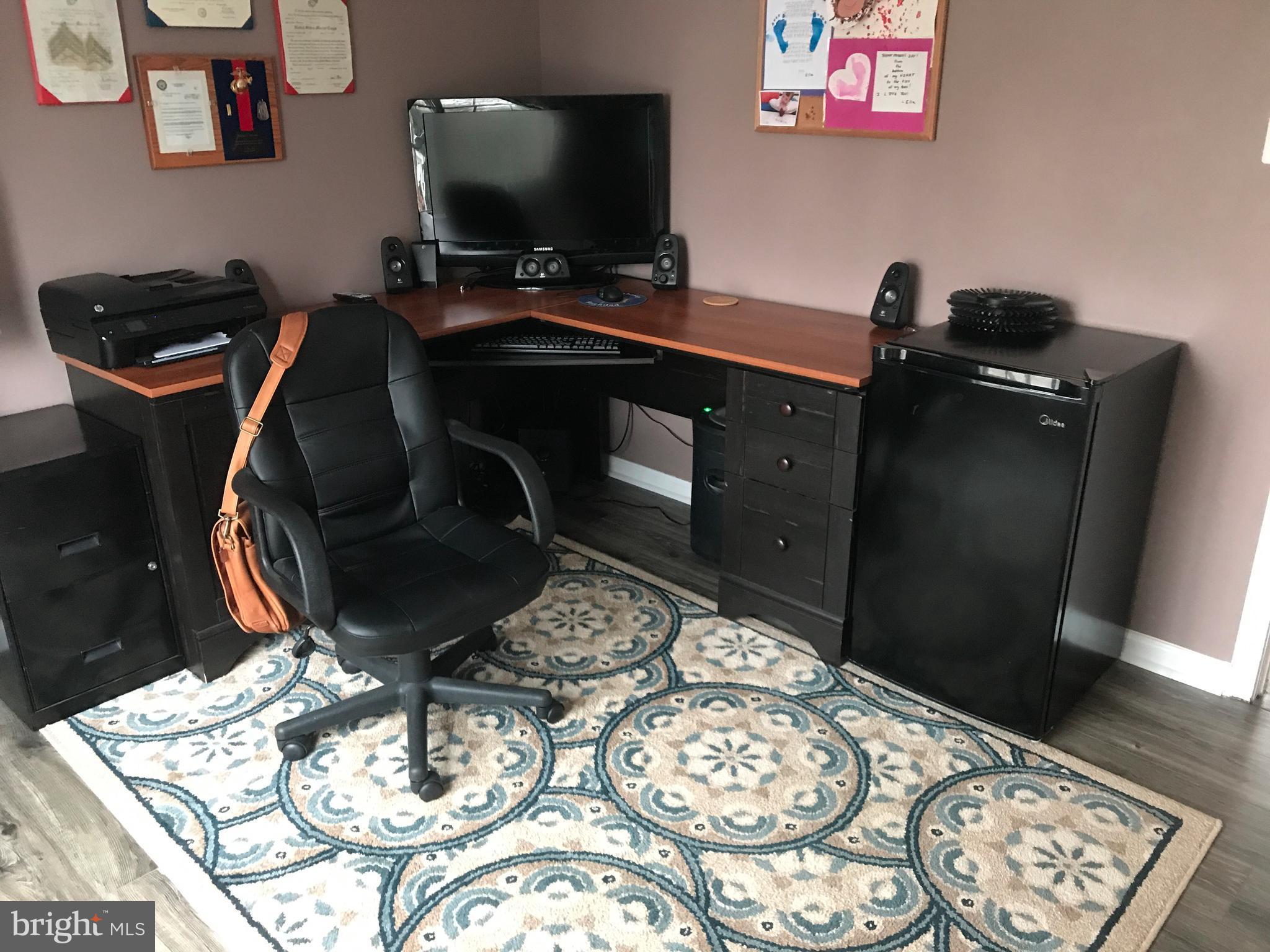 POTOMAC LAKES - Residential