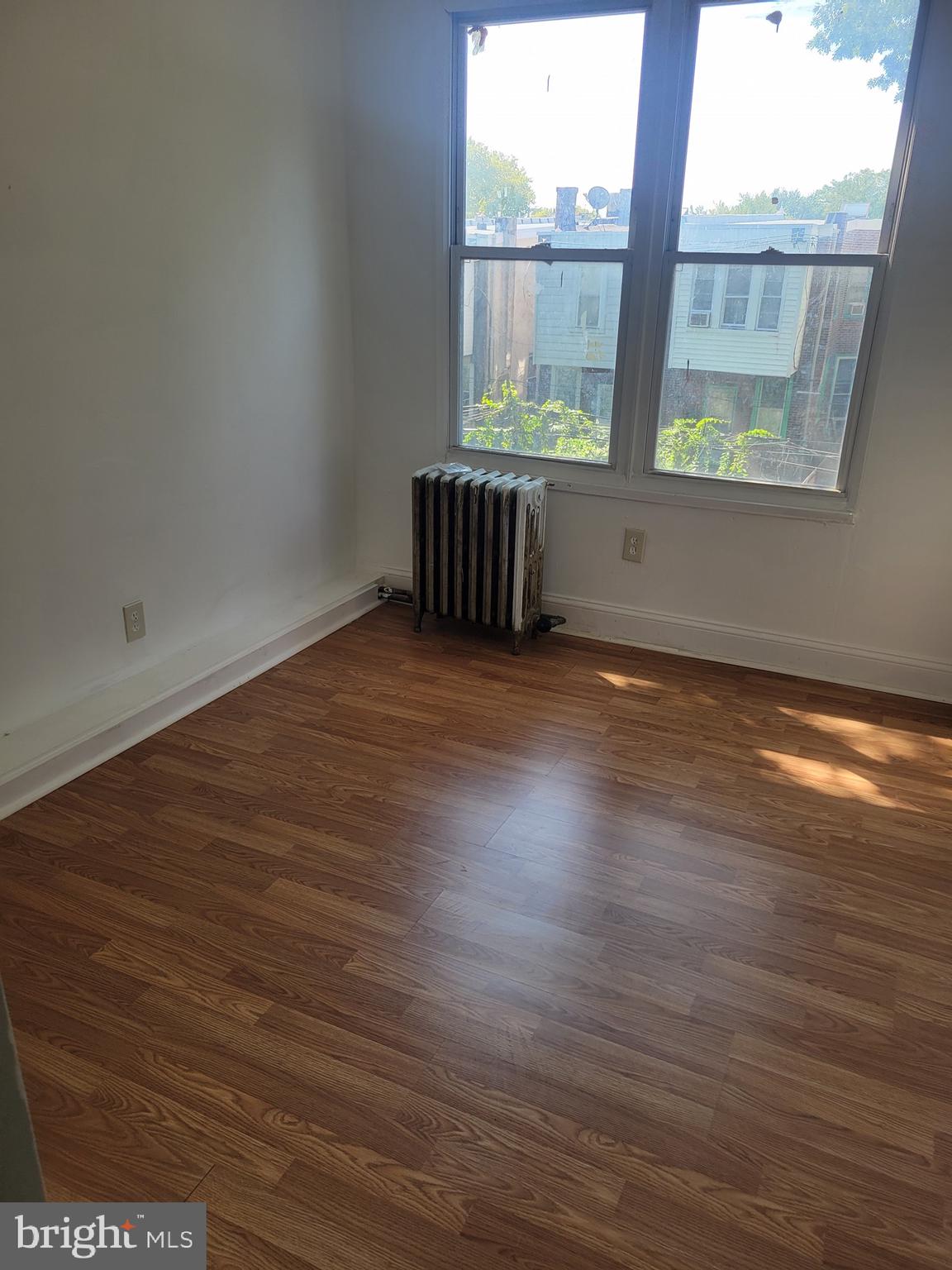 PHILADELPHIA (WEST) - Residential