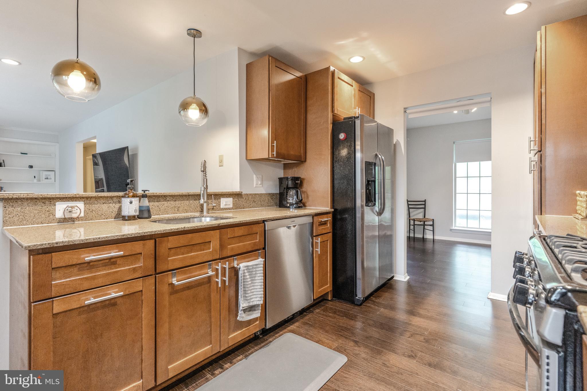 TANTALLON ON THE POTOMAC - Residential Lease