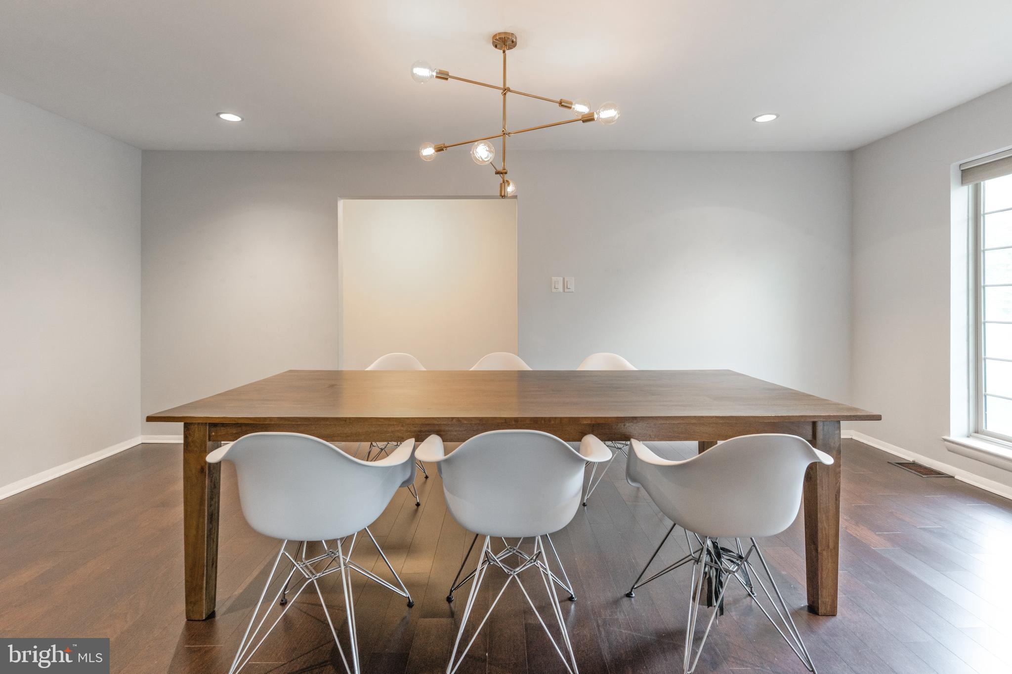 TANTALLON ON THE POTOMAC - Residential Lease