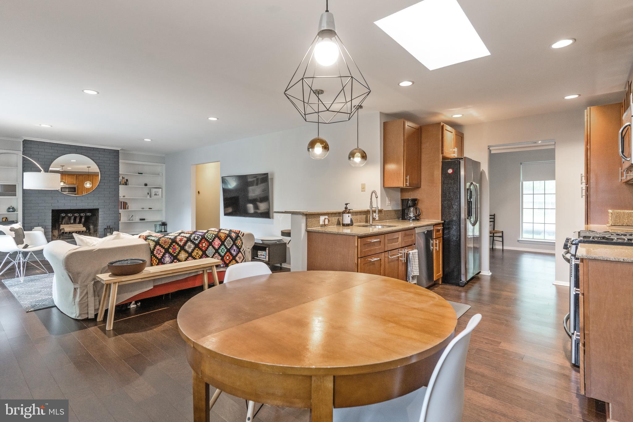 TANTALLON ON THE POTOMAC - Residential Lease