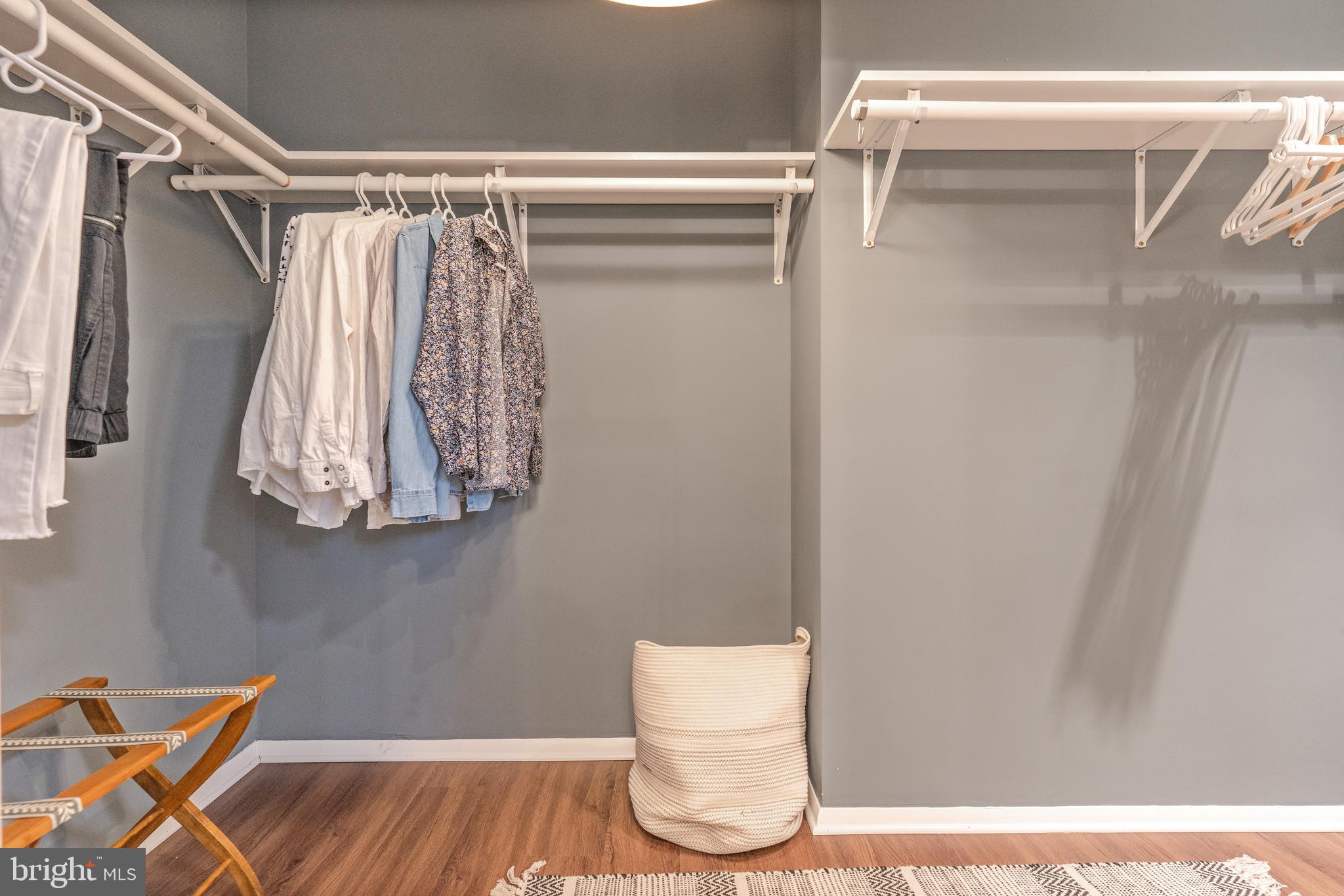 TANTALLON ON THE POTOMAC - Residential Lease