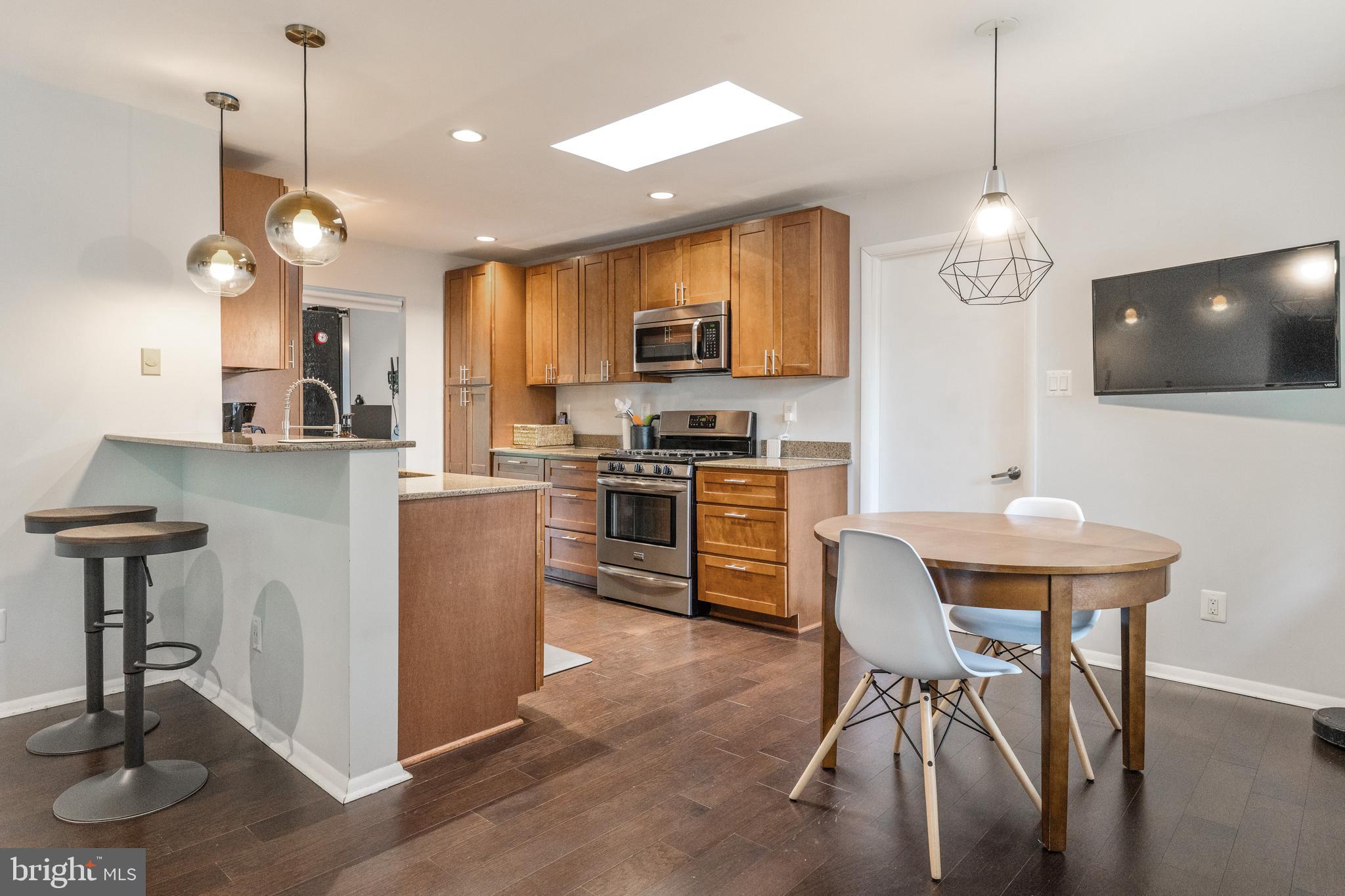 TANTALLON ON THE POTOMAC - Residential Lease