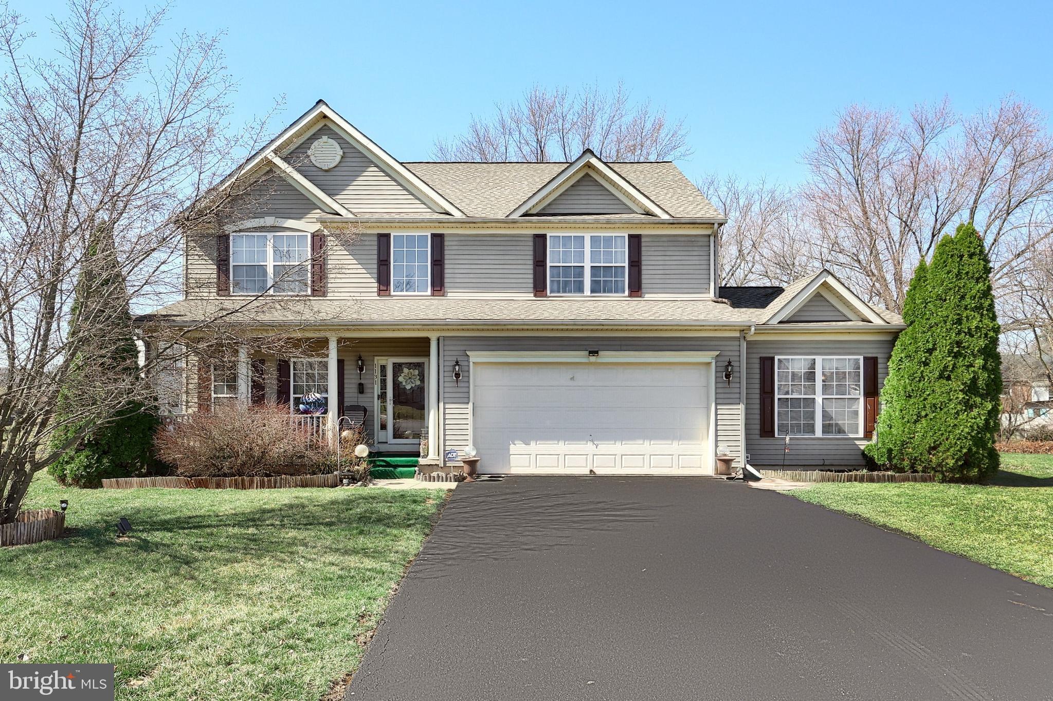 1131 PINE COURT