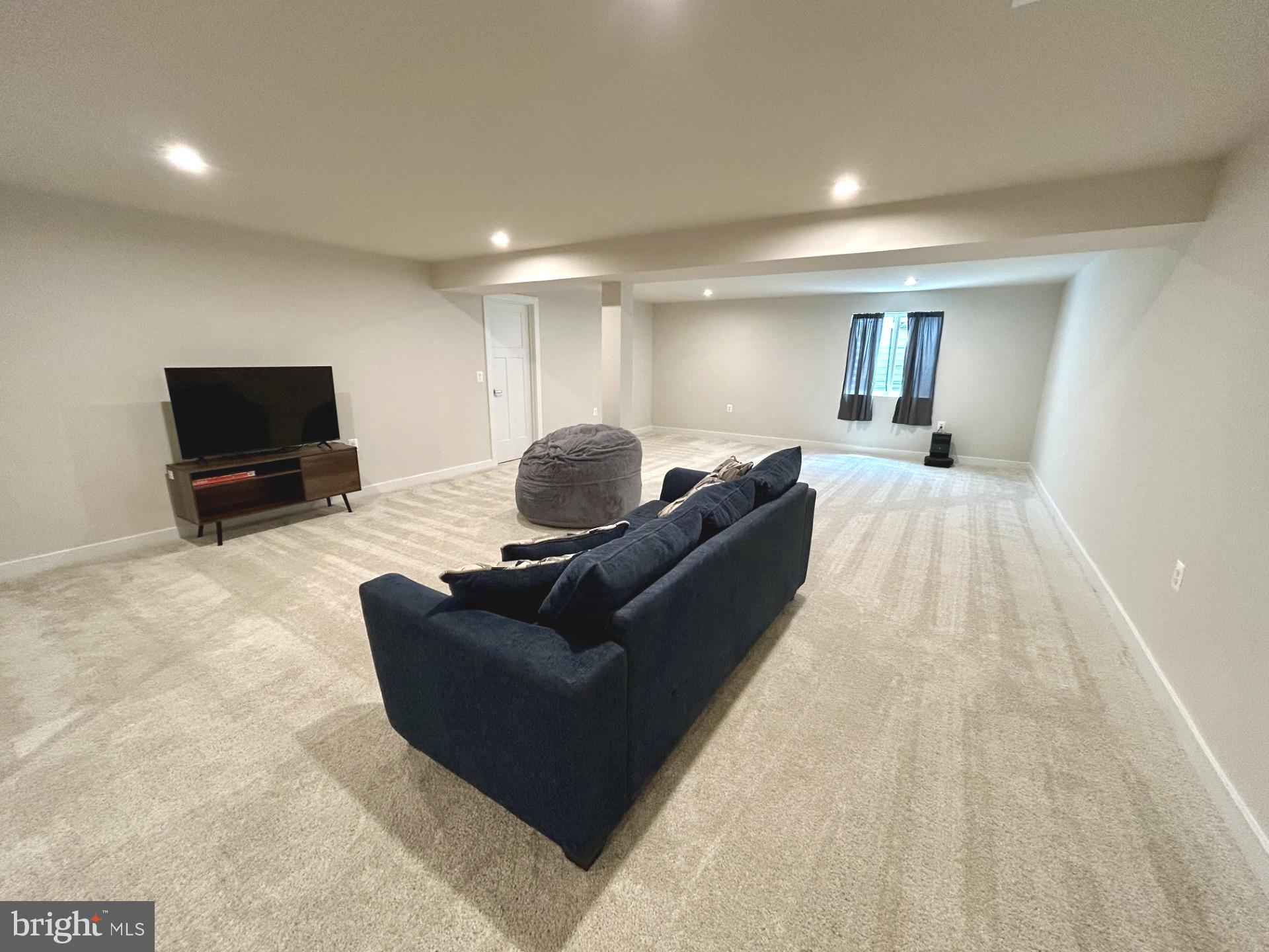 CARDINAL POINTE - Residential