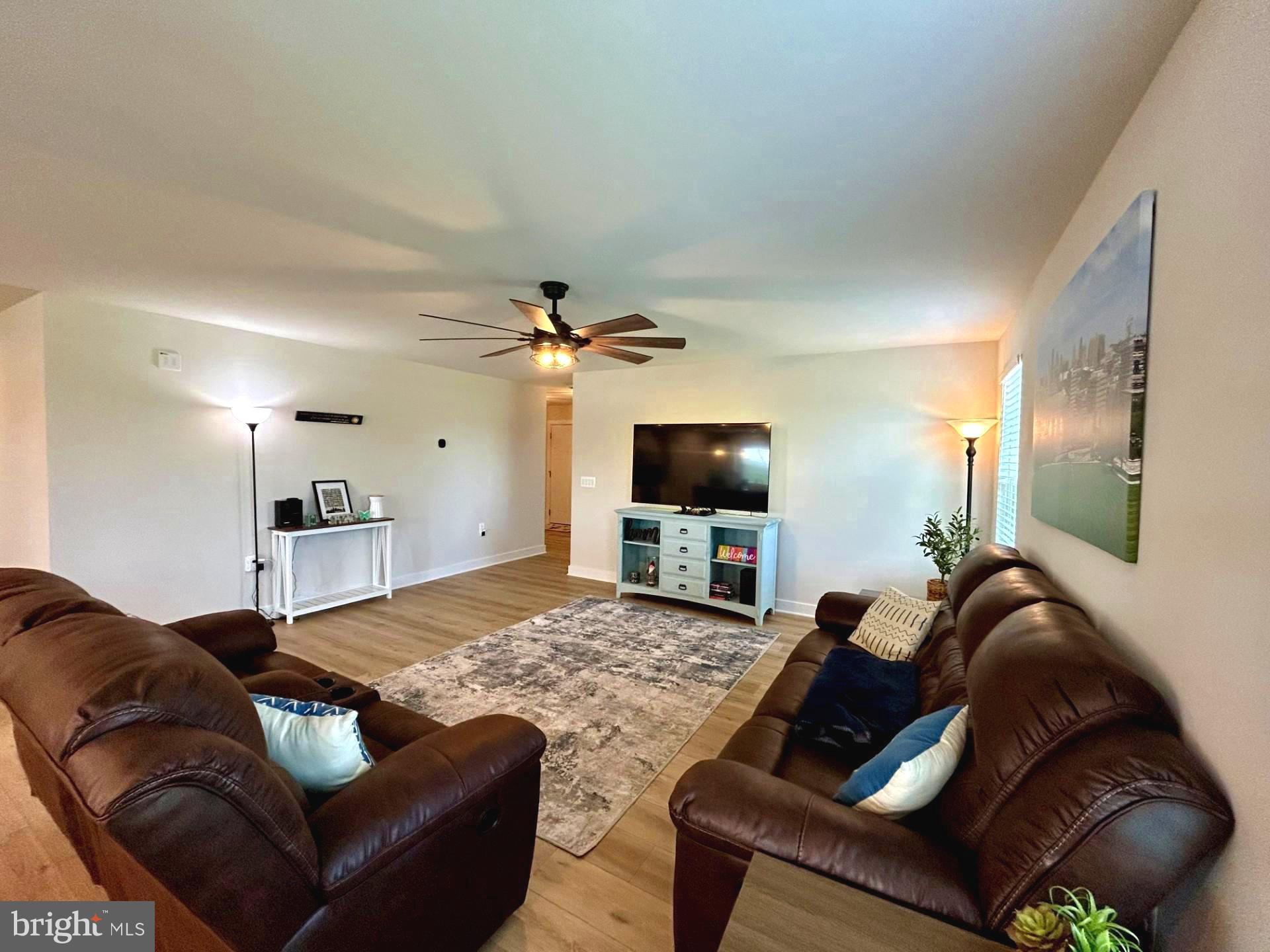 CARDINAL POINTE - Residential