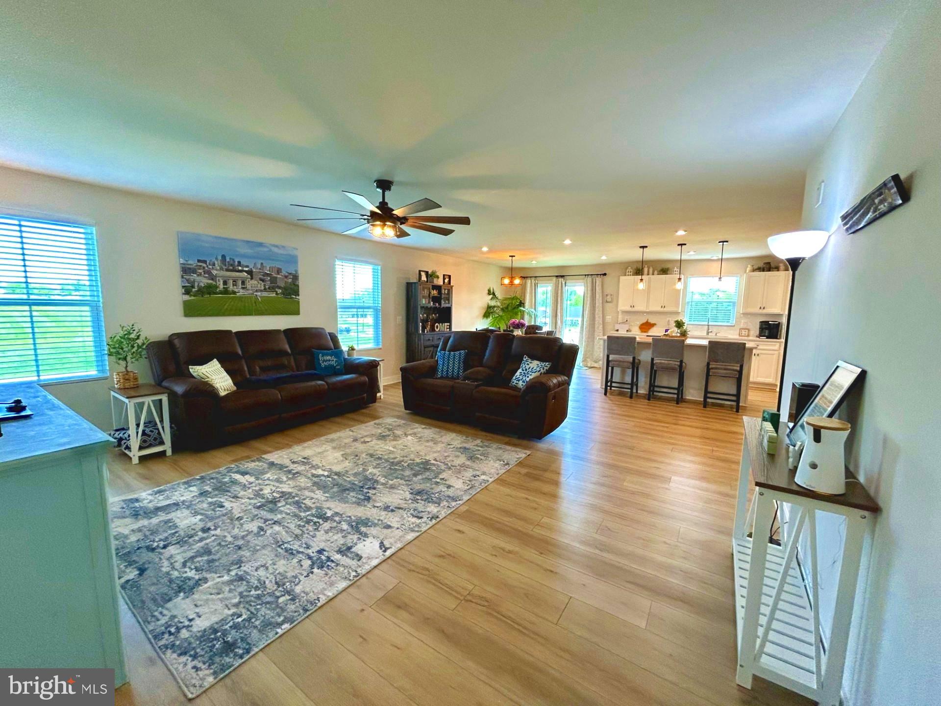 CARDINAL POINTE - Residential