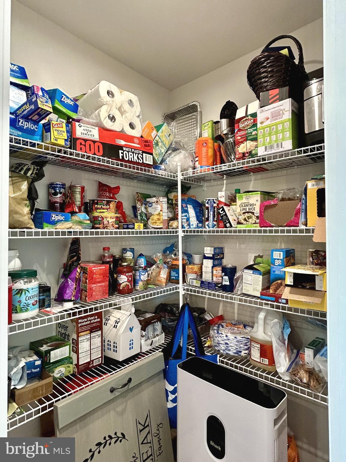 CARDINAL POINTE - Residential