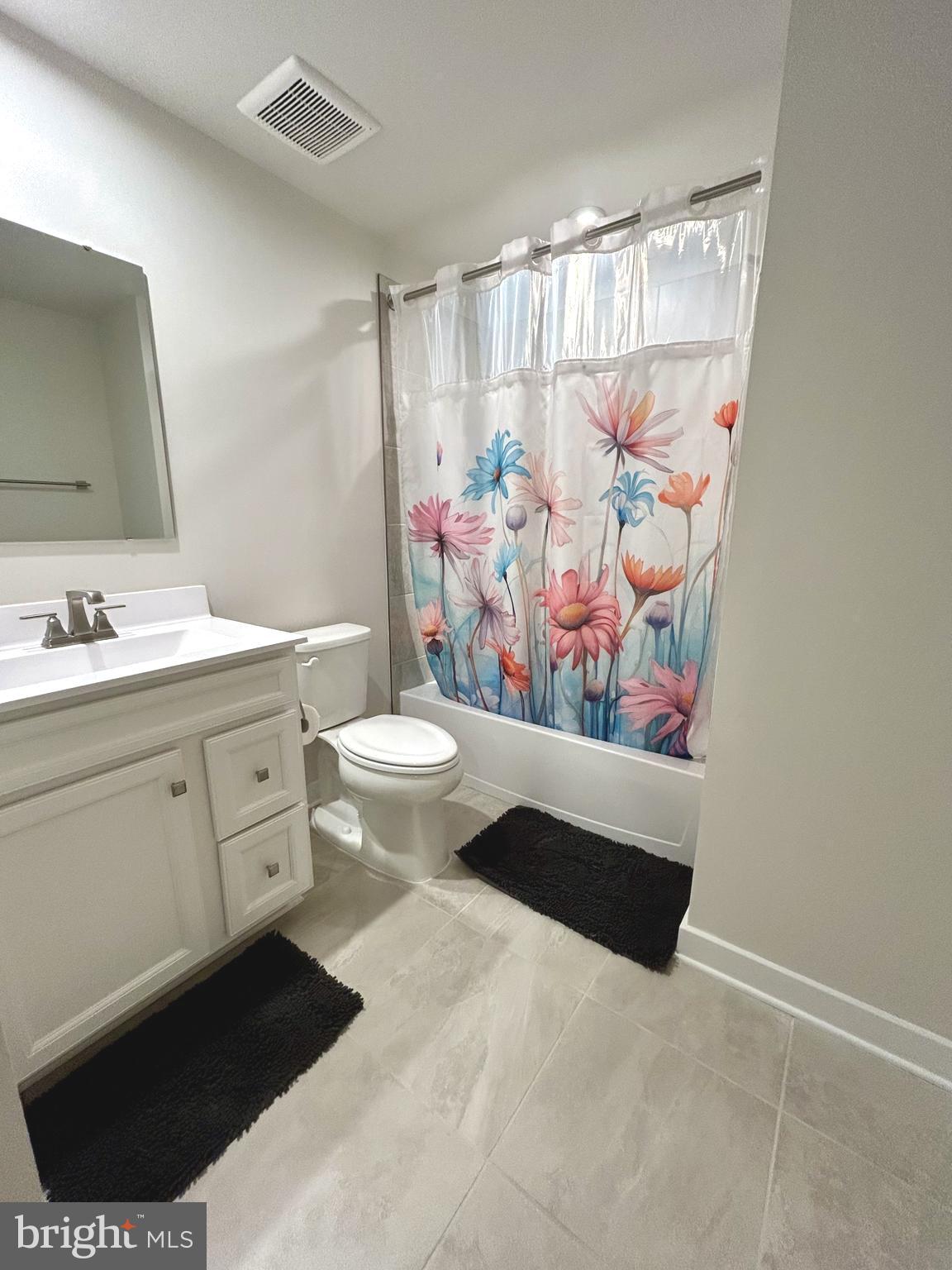 CARDINAL POINTE - Residential