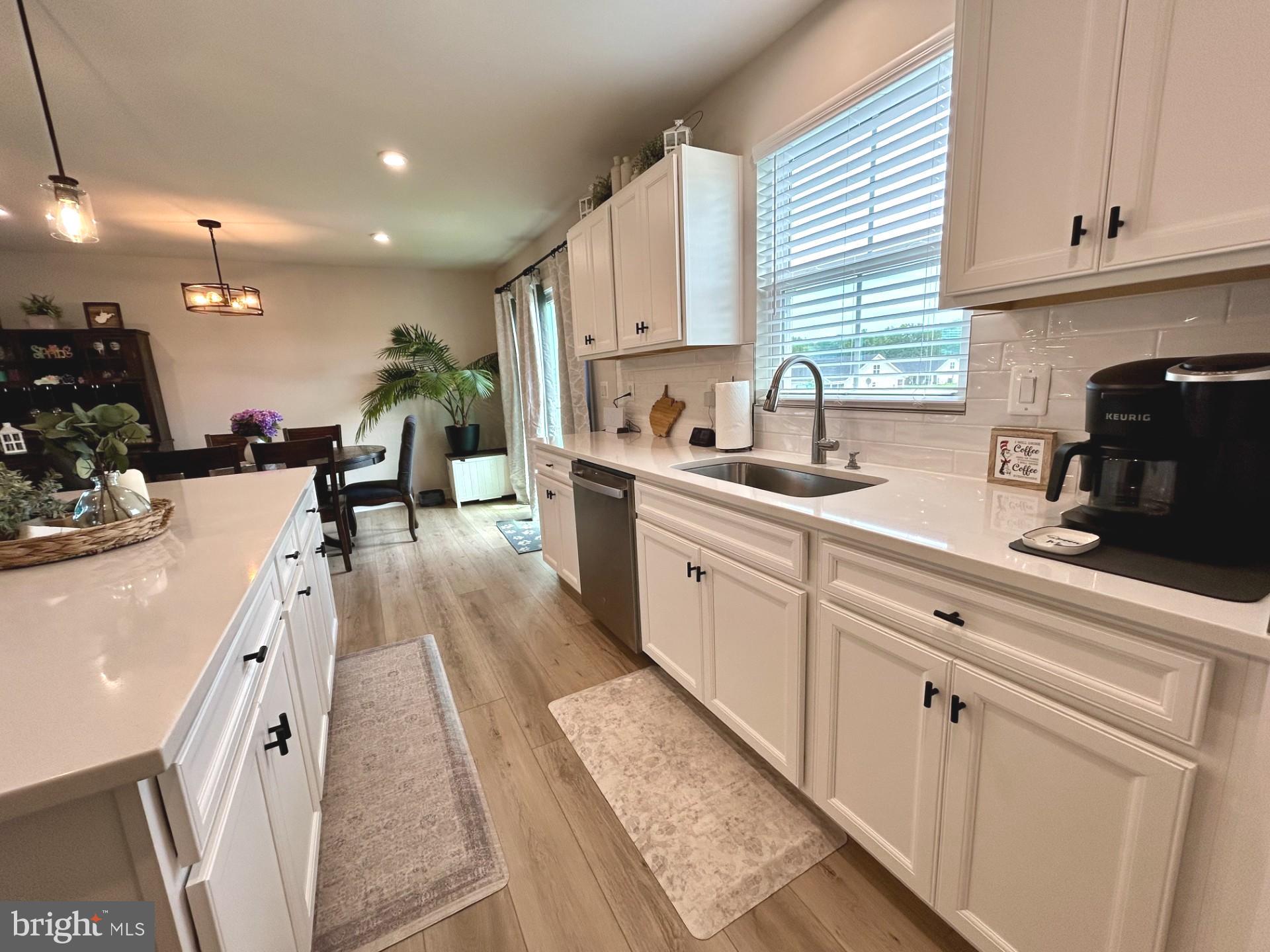 CARDINAL POINTE - Residential